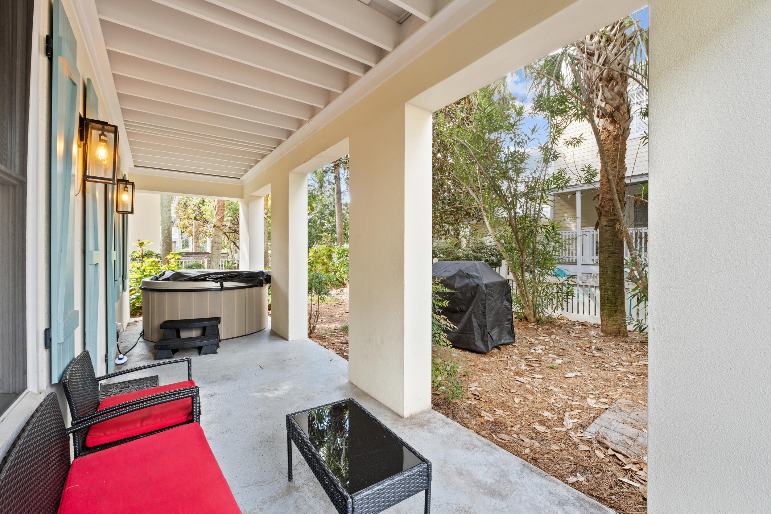 FRANGISTA BEACH 1ST ADDN - Residential