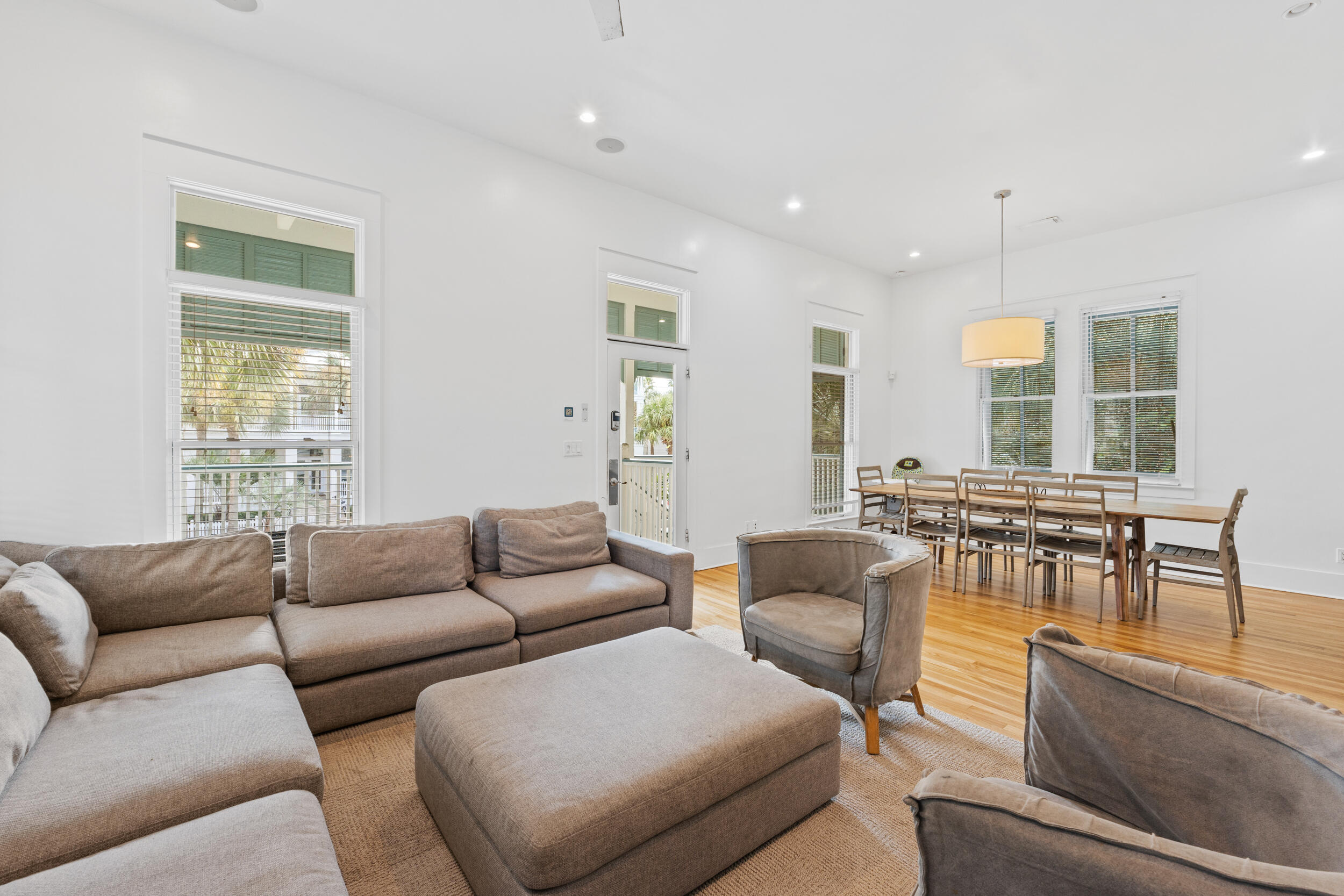 FRANGISTA BEACH 1ST ADDN - Residential