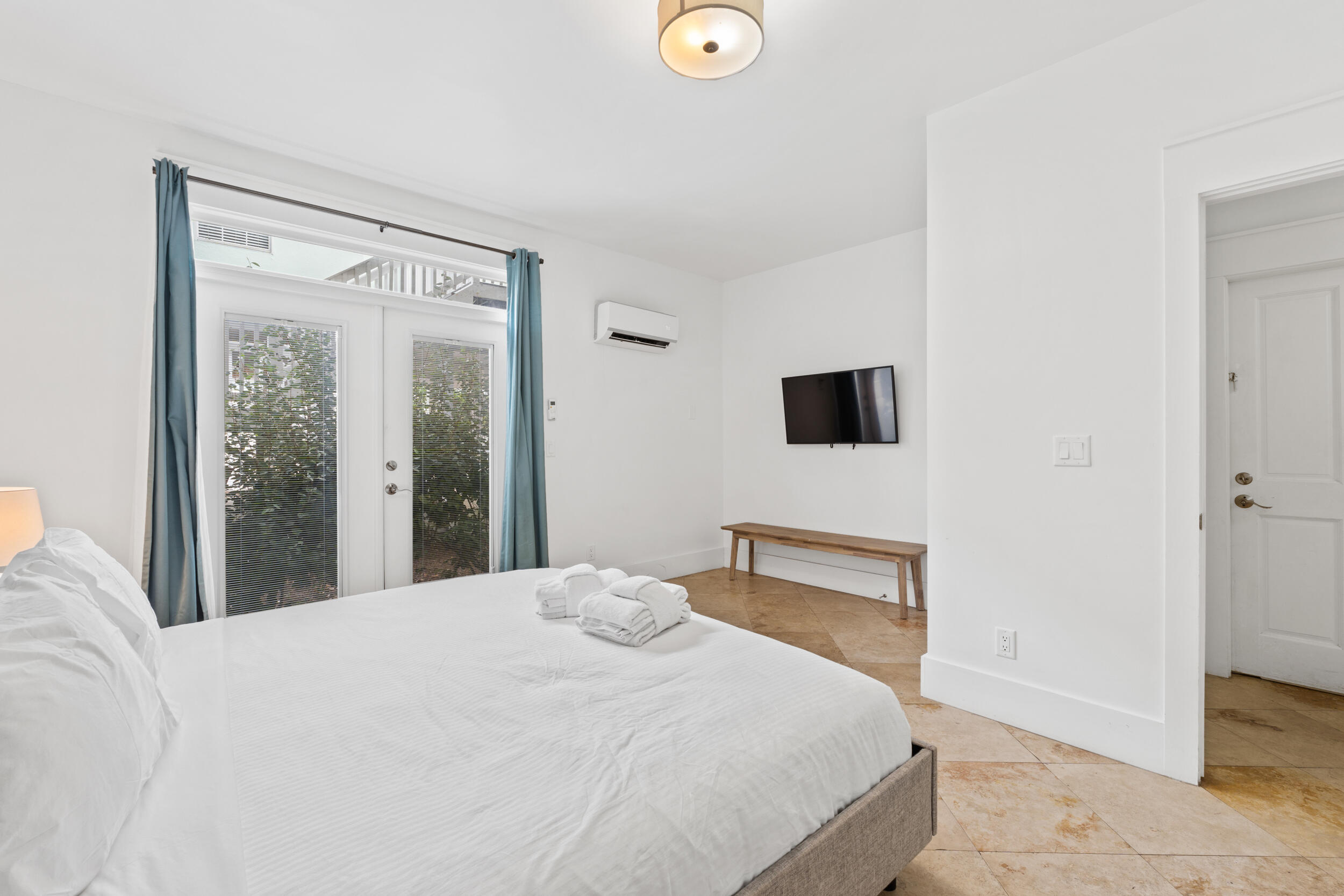 FRANGISTA BEACH 1ST ADDN - Residential