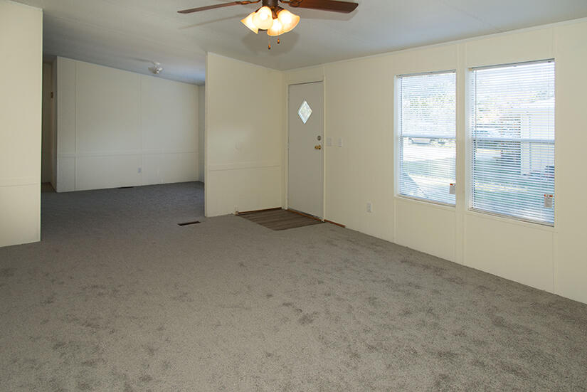 CASA LOMA S/D 1ST ADDN - Residential