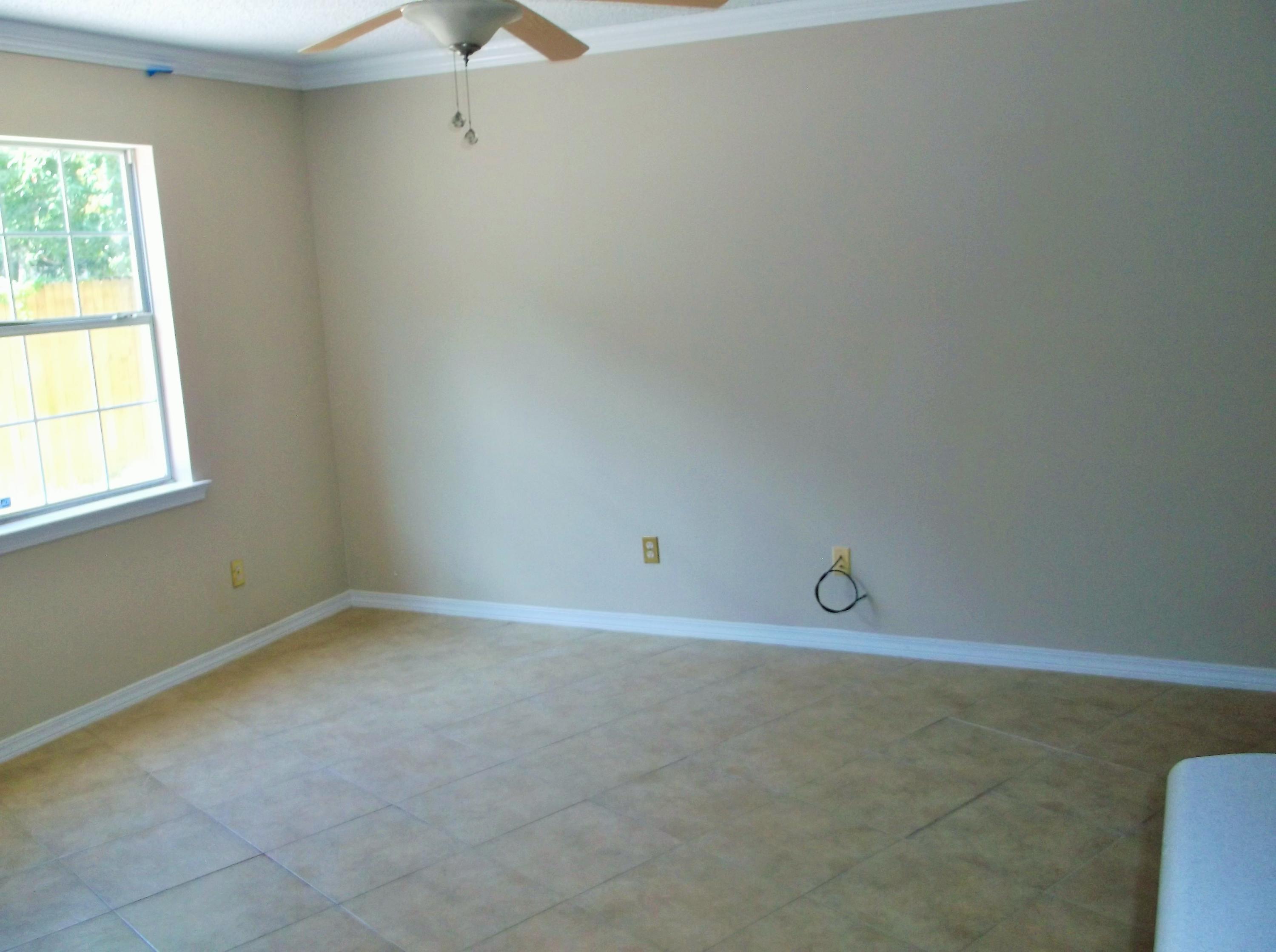 ADASHAN GARDYNS - Residential