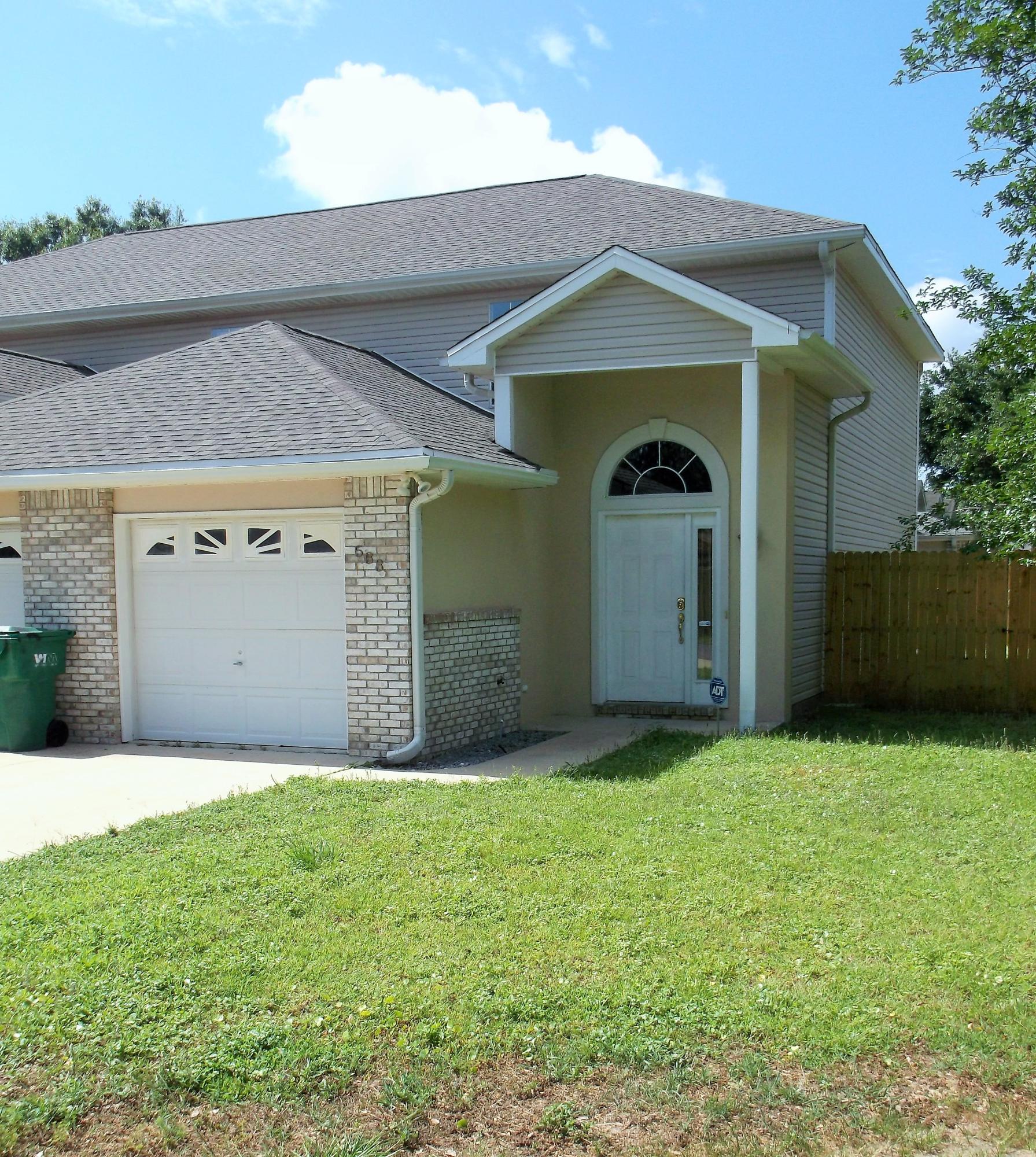 ADASHAN GARDYNS - Residential