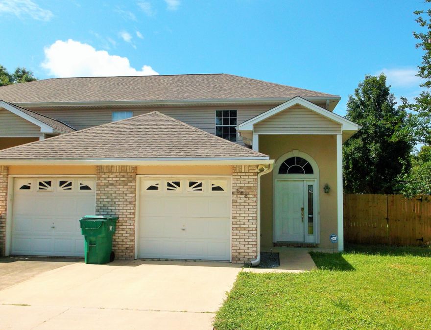 End unit townhome with new roof, carpets cleaned, HVAC replaced in 2018. Backyard has privacy fence and plenty of room to play or for pet.