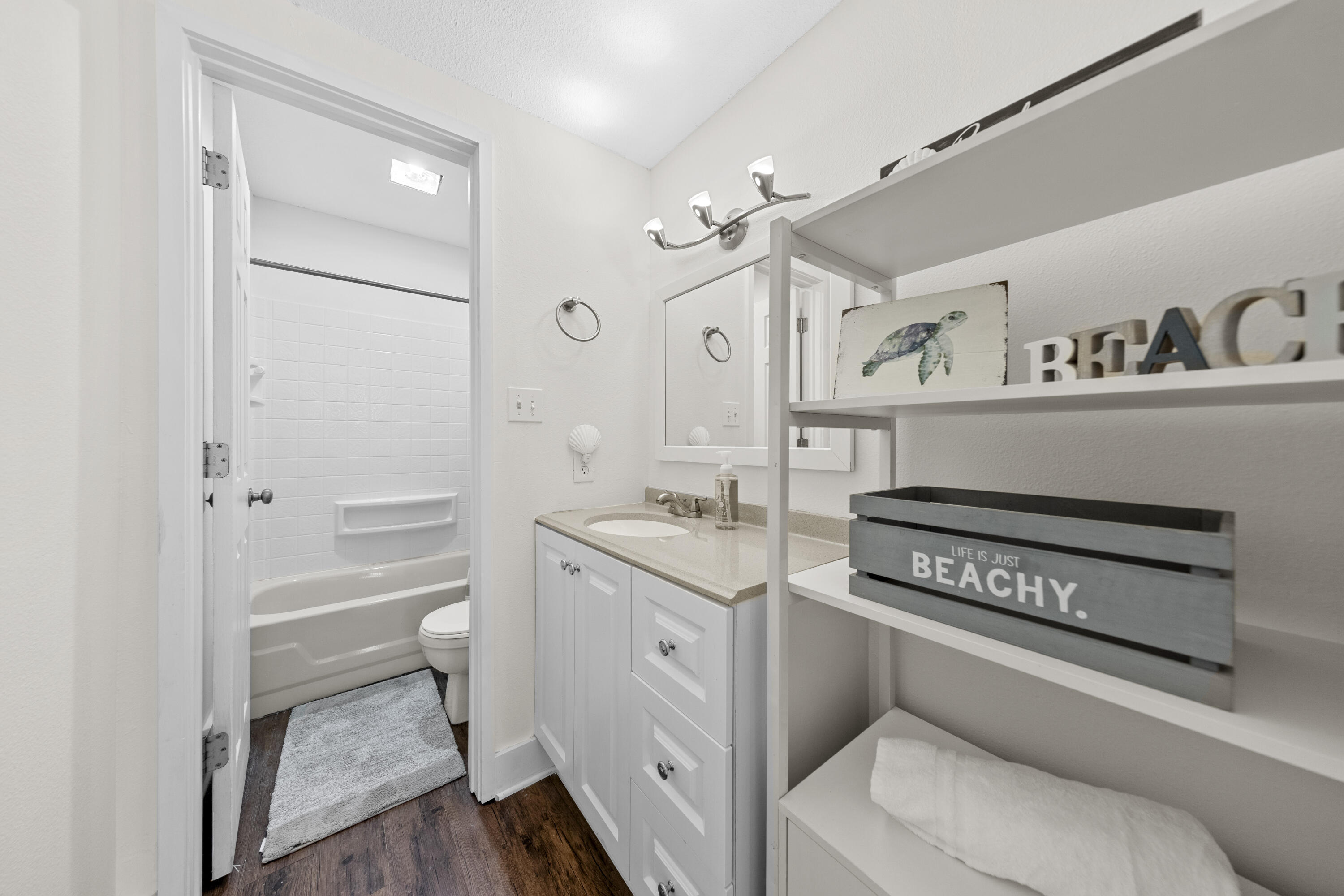 EAST PASS T/H 2 - Residential Lease