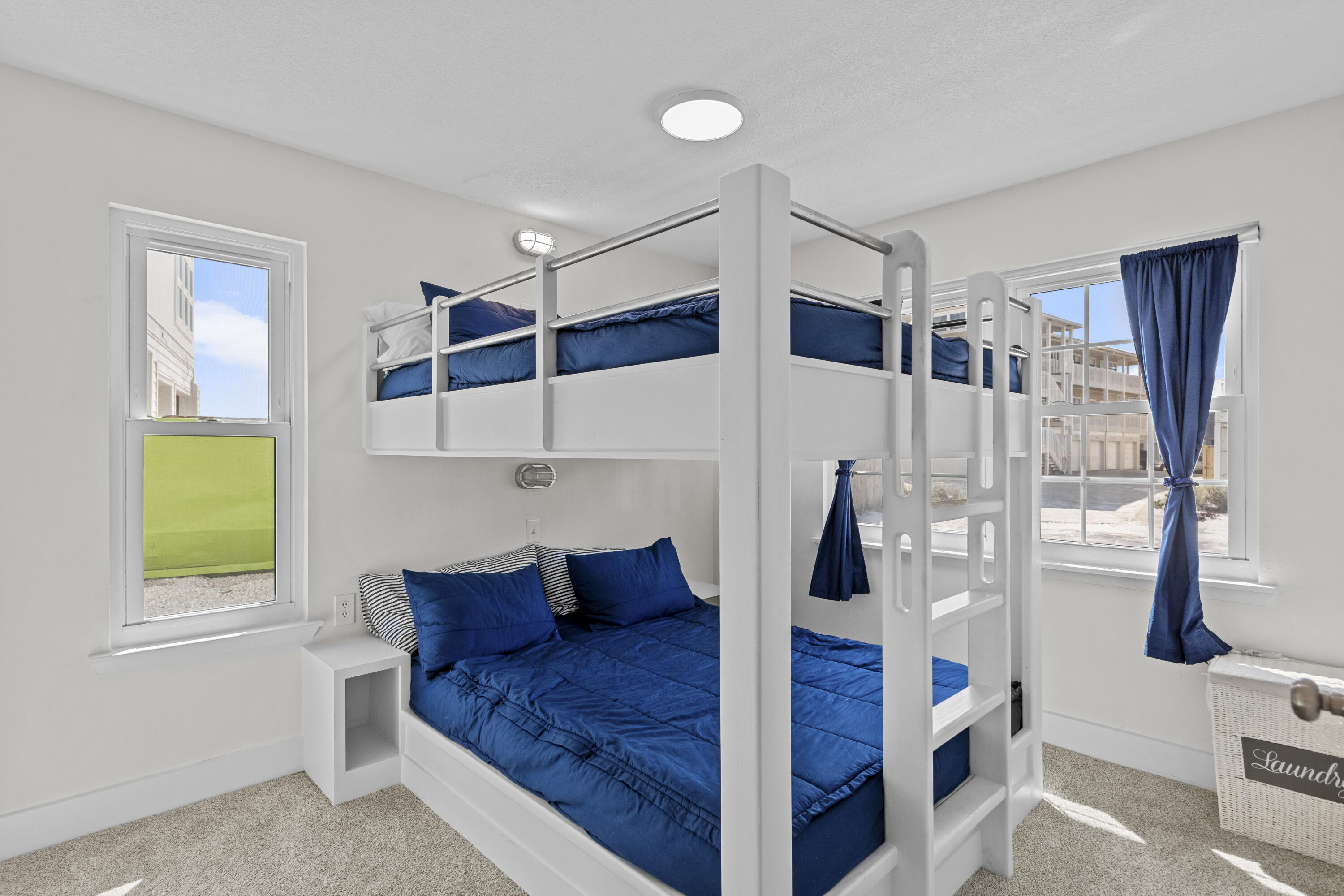 EAST PASS T/H 2 - Residential Lease