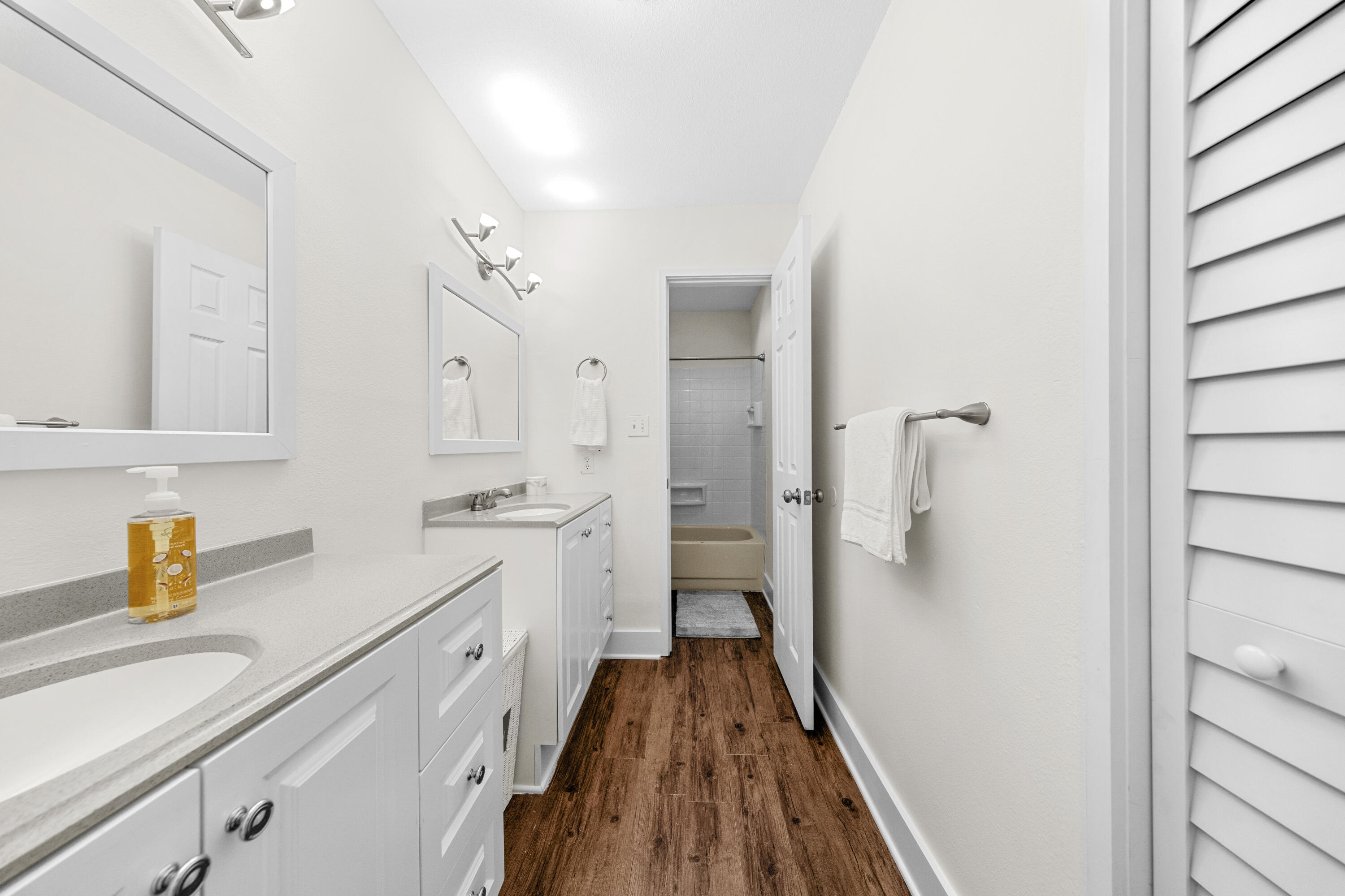 EAST PASS T/H 2 - Residential Lease