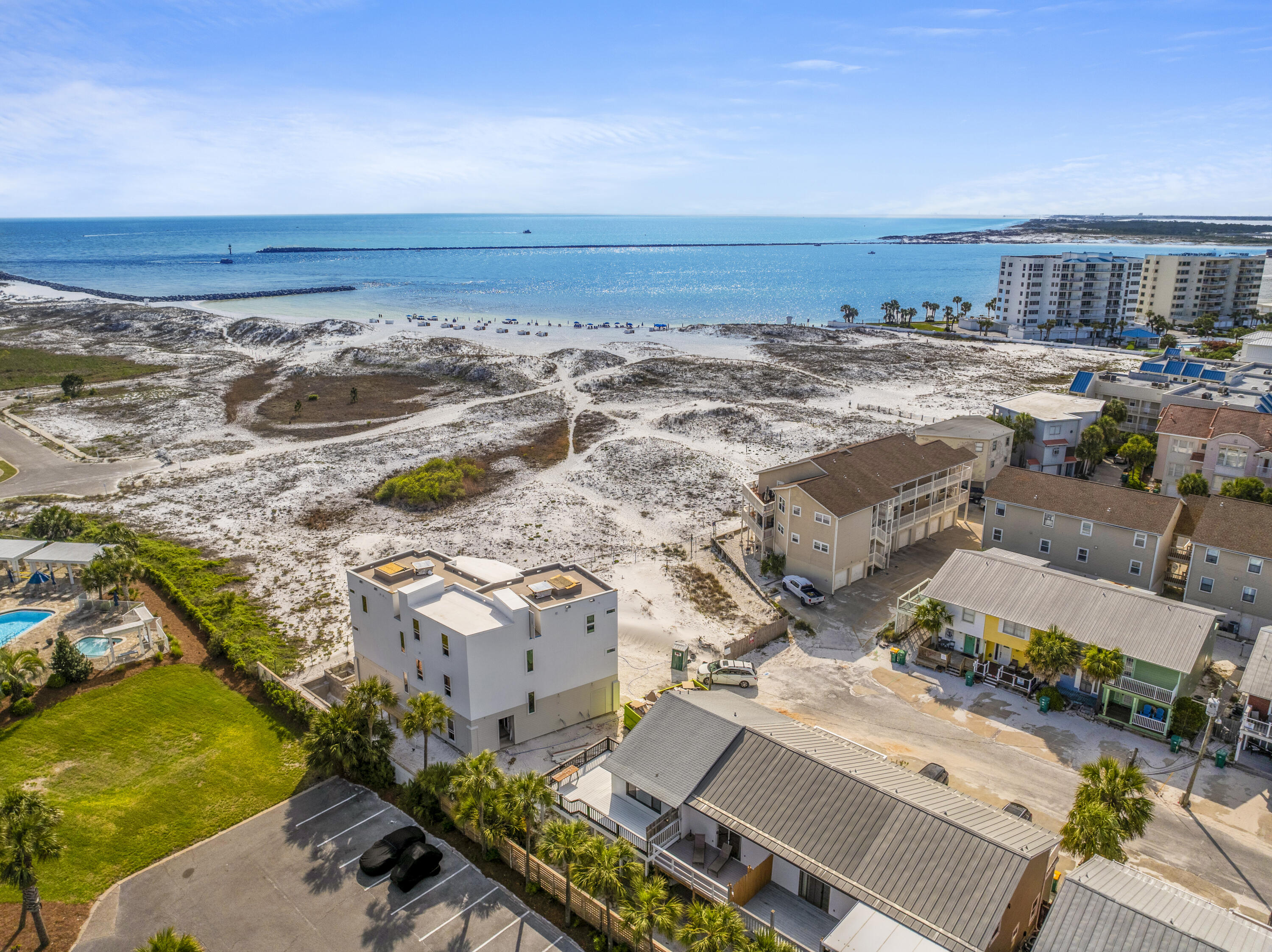 EAST PASS T/H 2 - Residential Lease