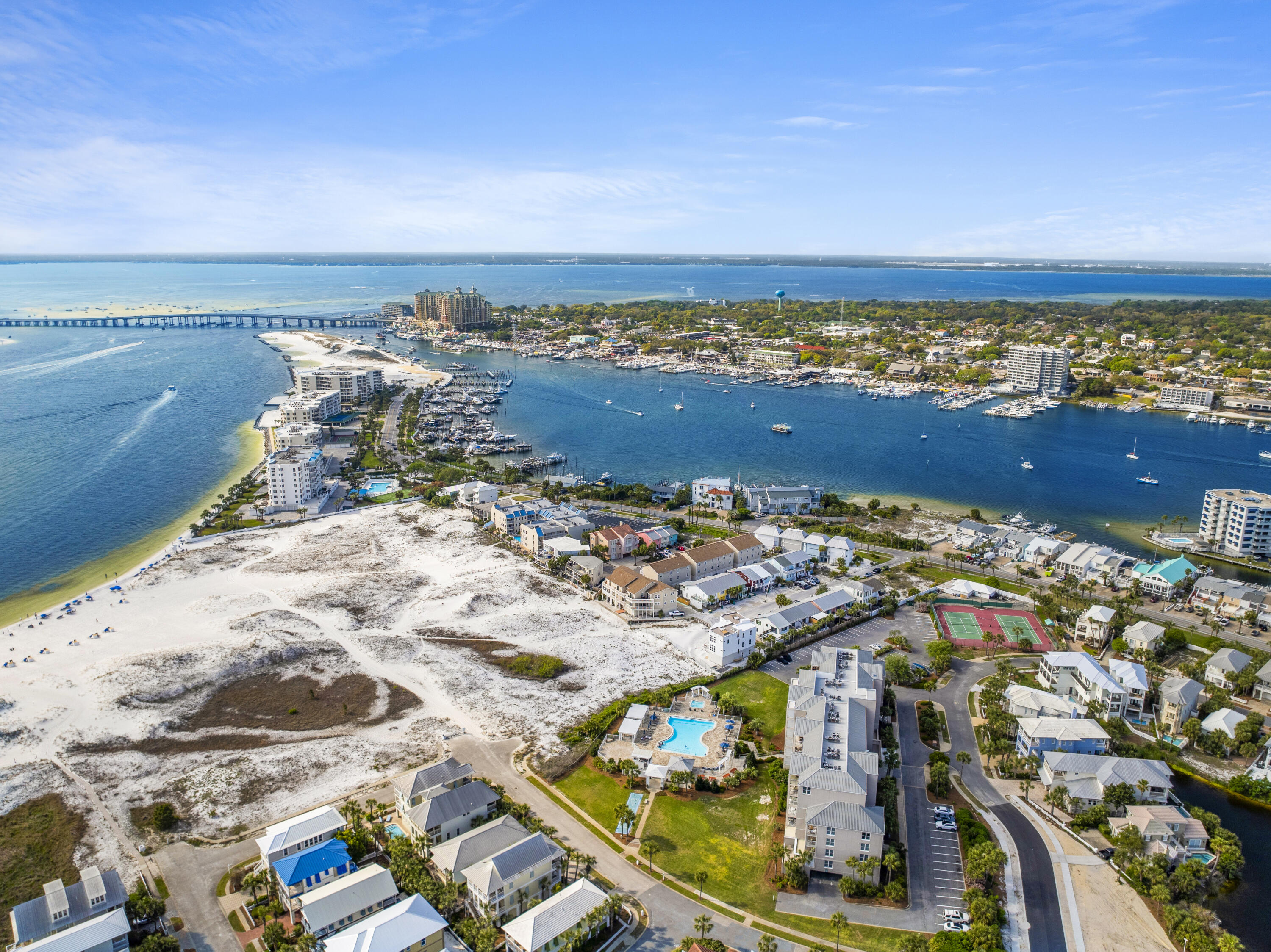 EAST PASS T/H 2 - Residential Lease