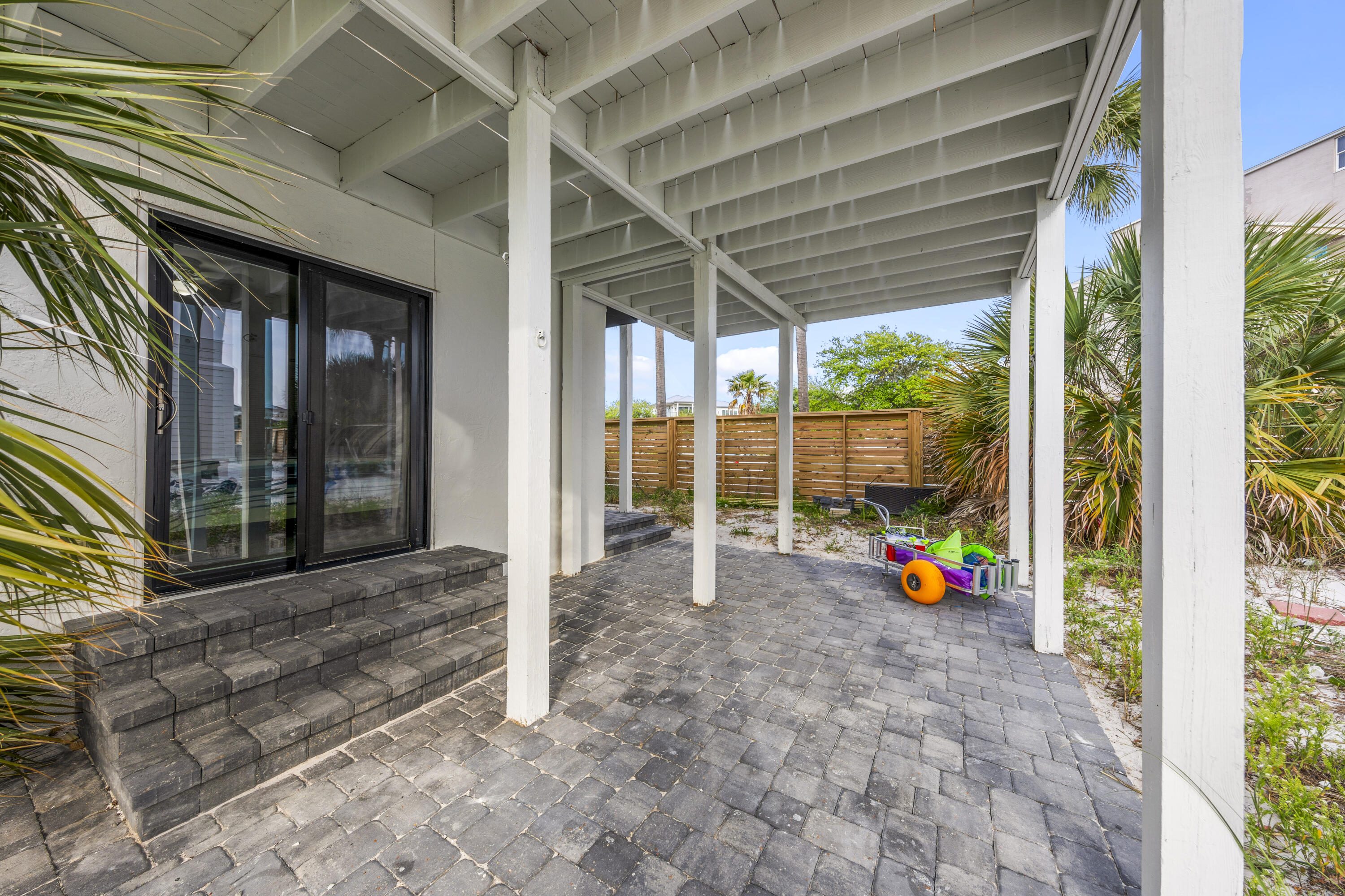 EAST PASS T/H 2 - Residential Lease