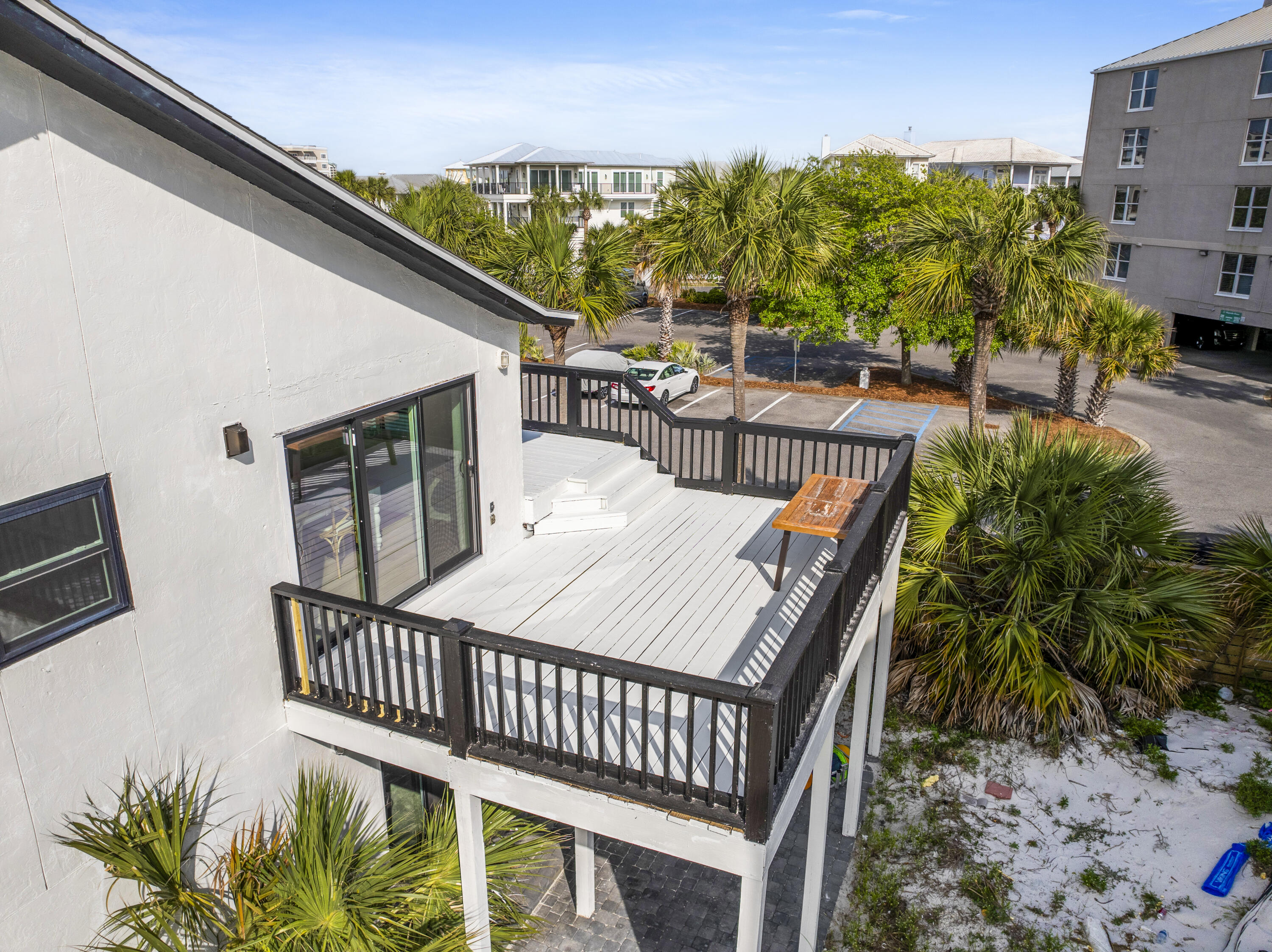 EAST PASS T/H 2 - Residential Lease