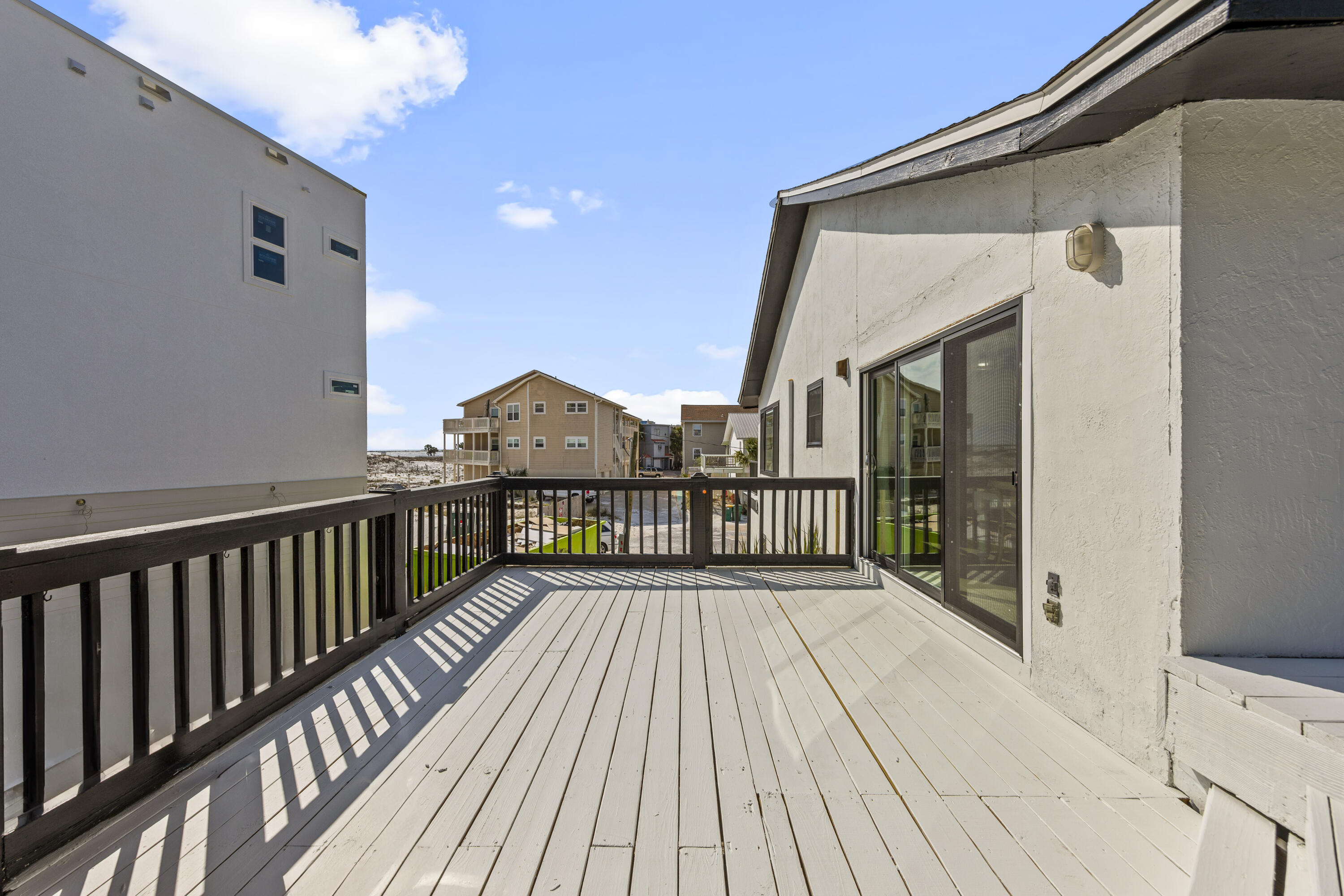 EAST PASS T/H 2 - Residential Lease