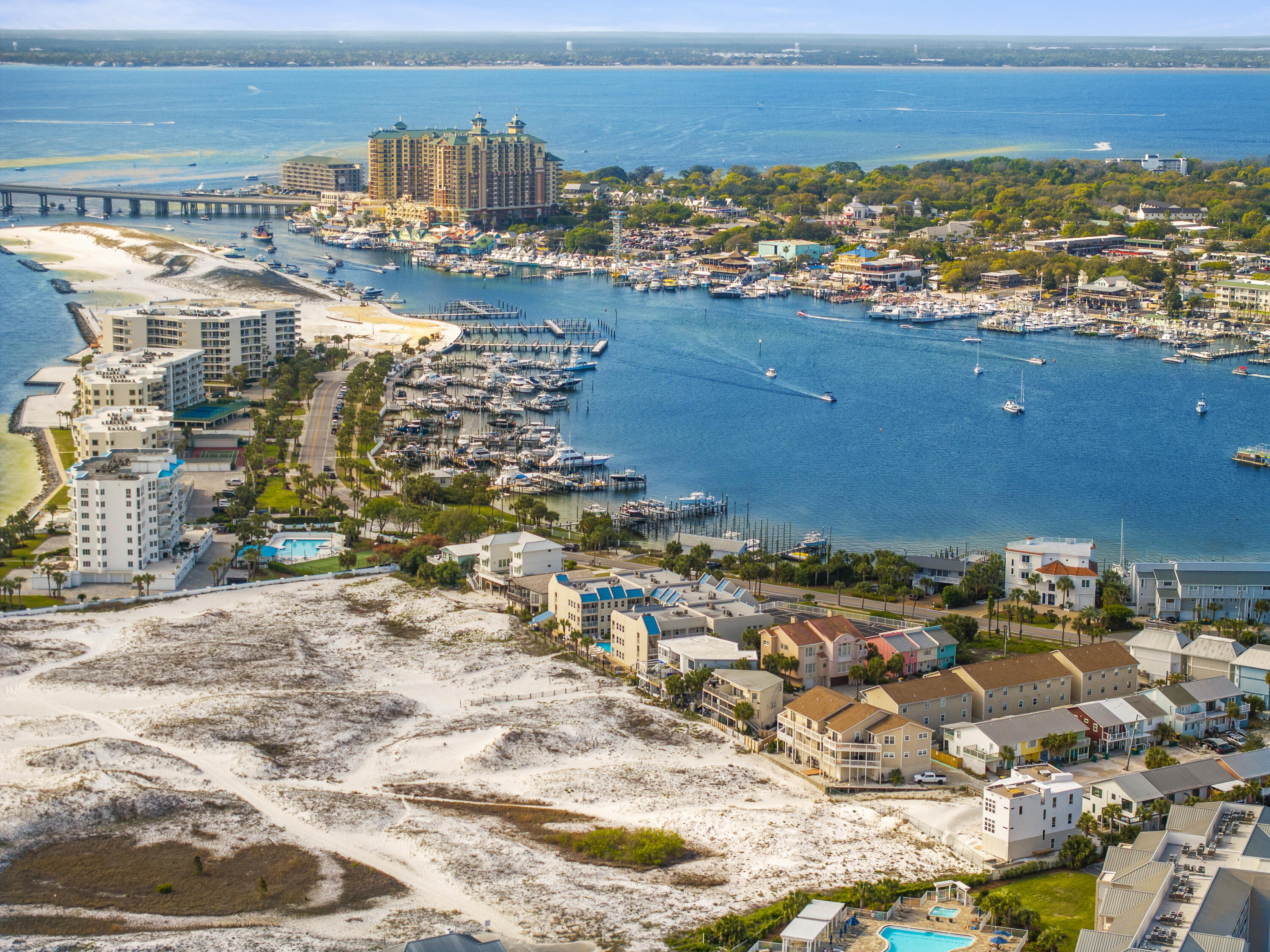 EAST PASS T/H 2 - Residential Lease