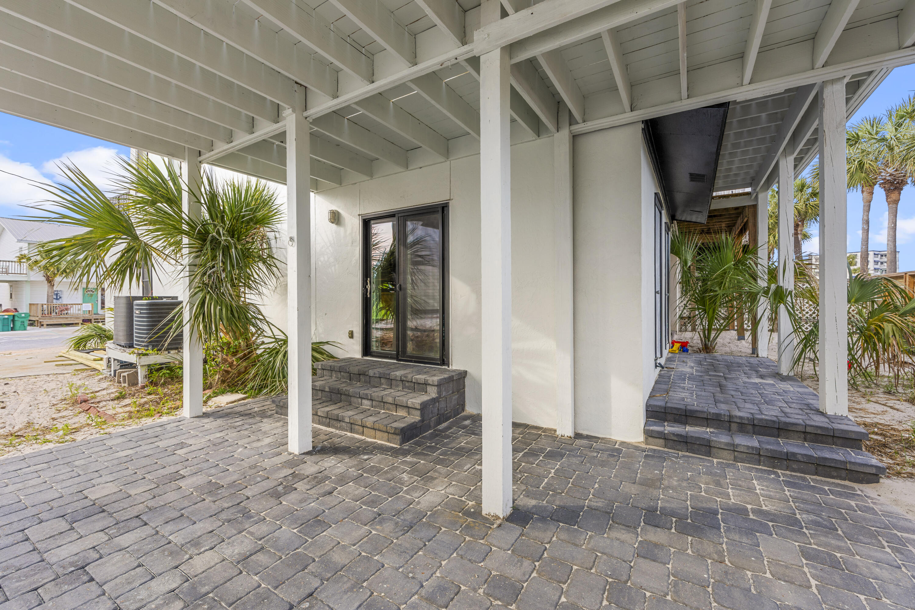 EAST PASS T/H 2 - Residential Lease