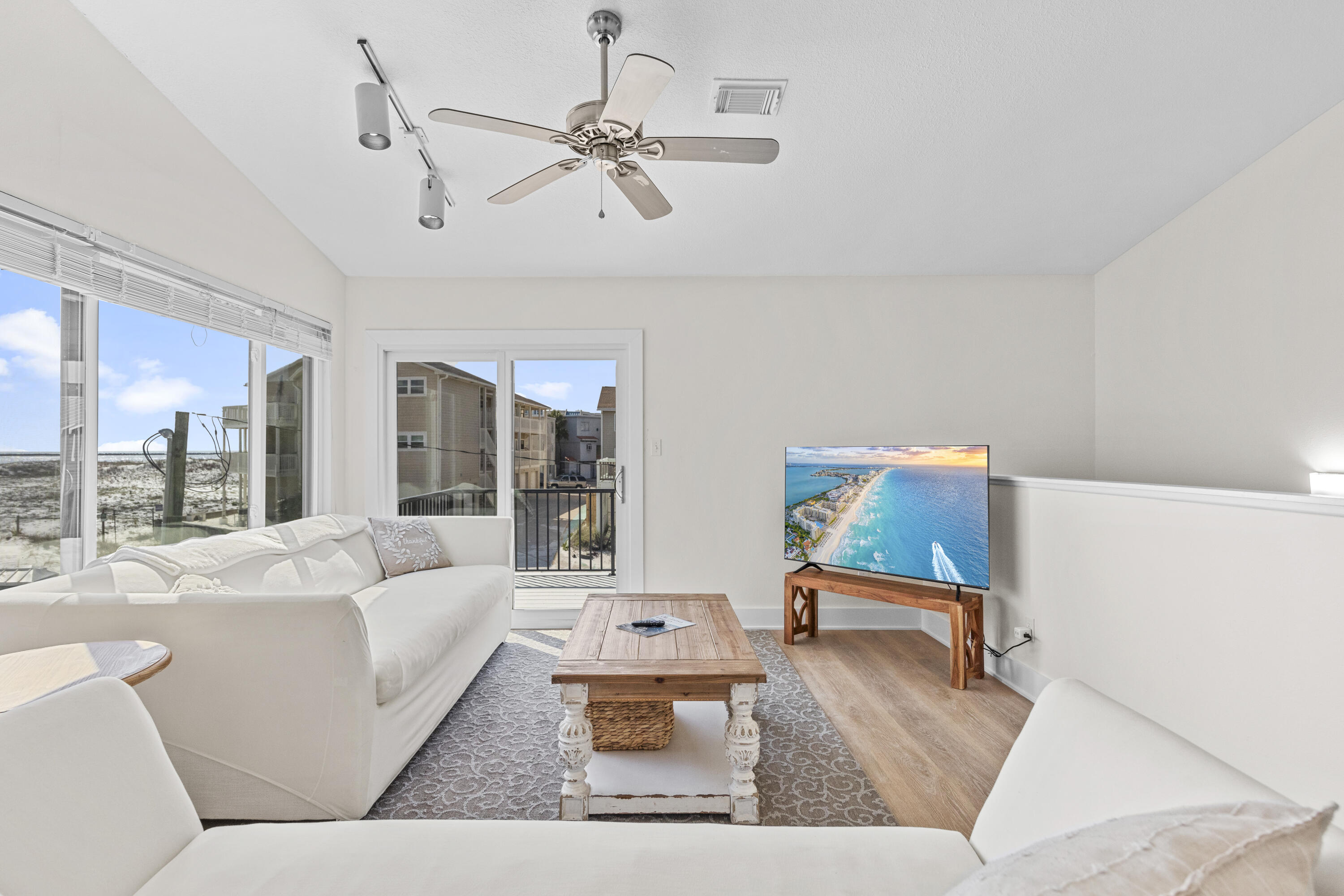 EAST PASS T/H 2 - Residential Lease