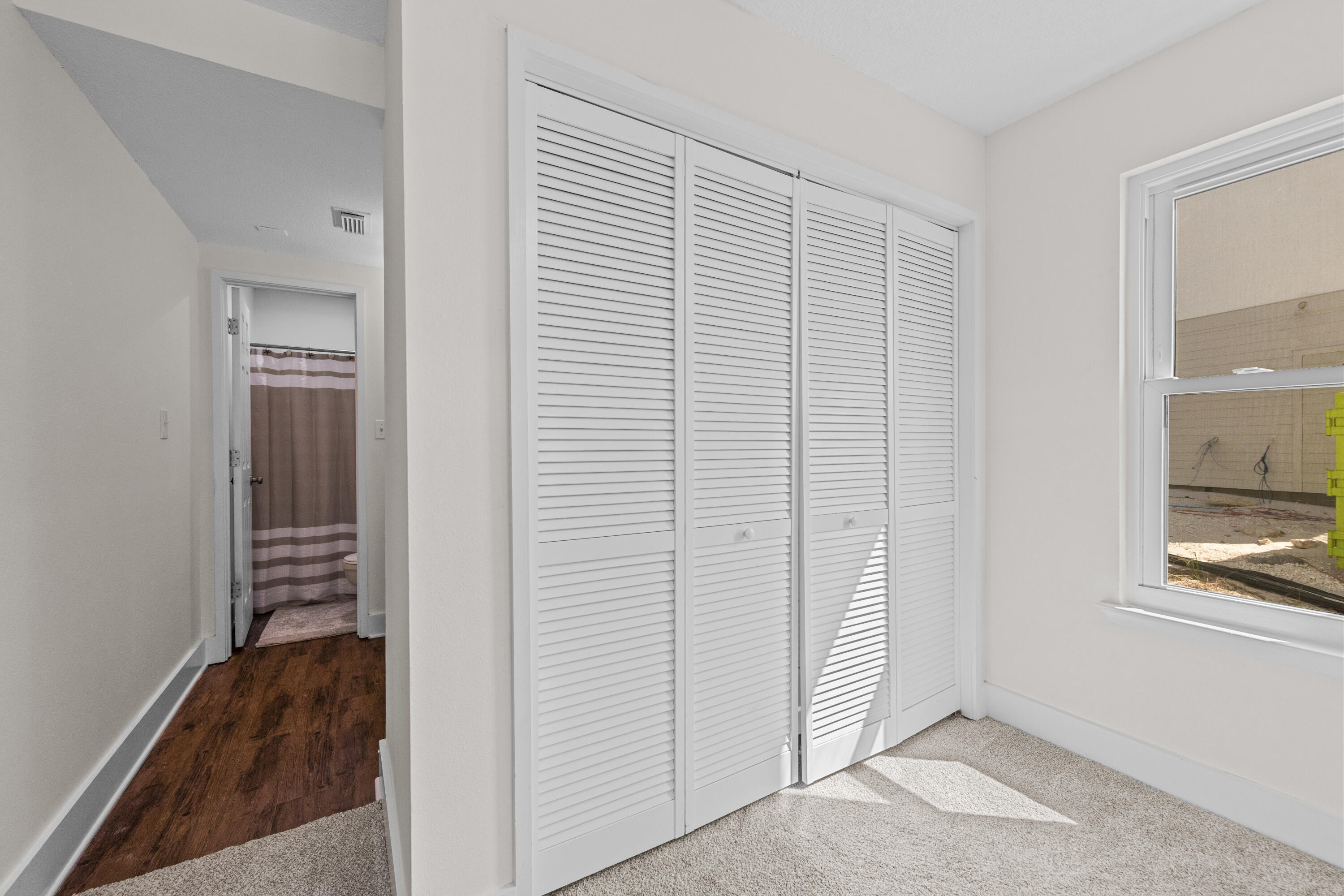 EAST PASS T/H 2 - Residential Lease