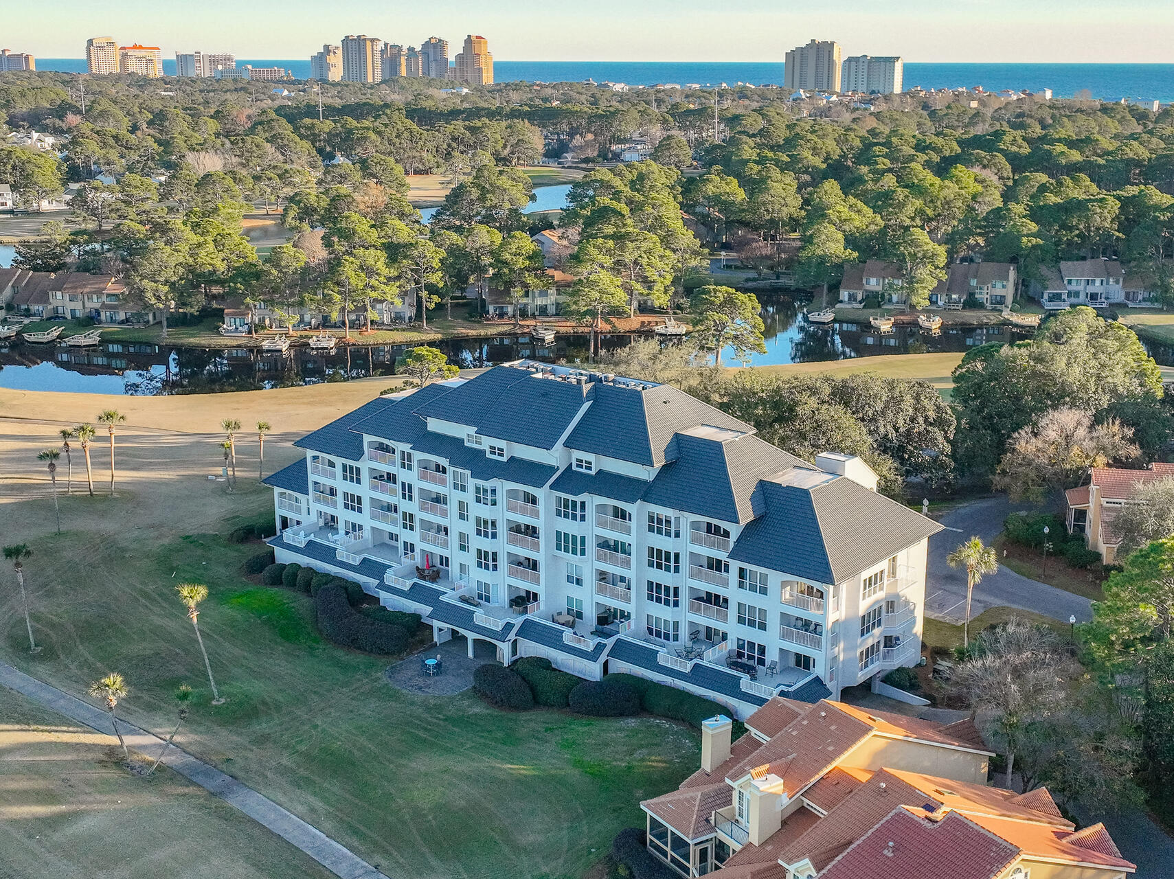 PLAYERS CLUB AT SANDESTIN - Residential
