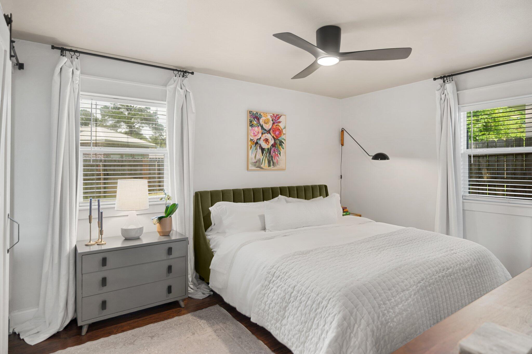ELLIOTTS POINT 8TH ADDN - Residential