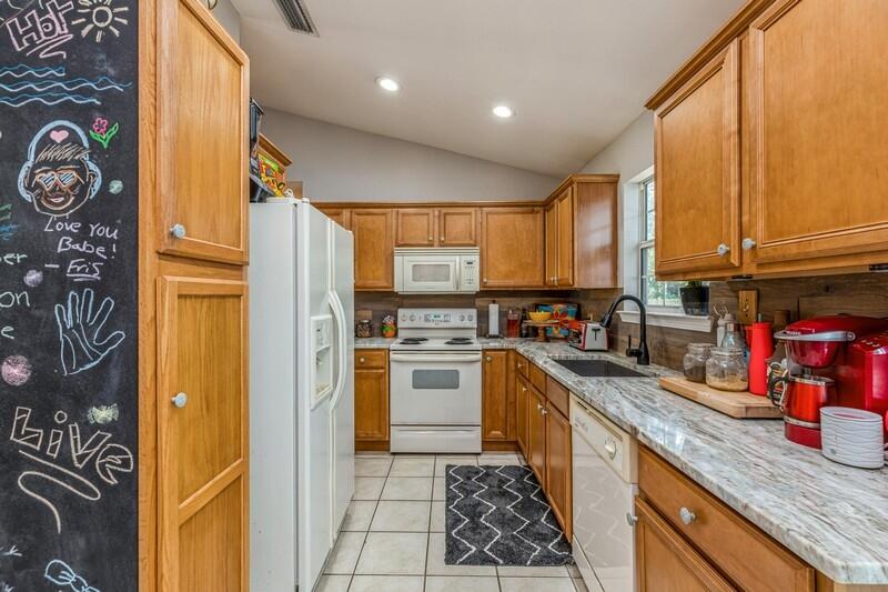PALMETTO PLANTATION - Residential