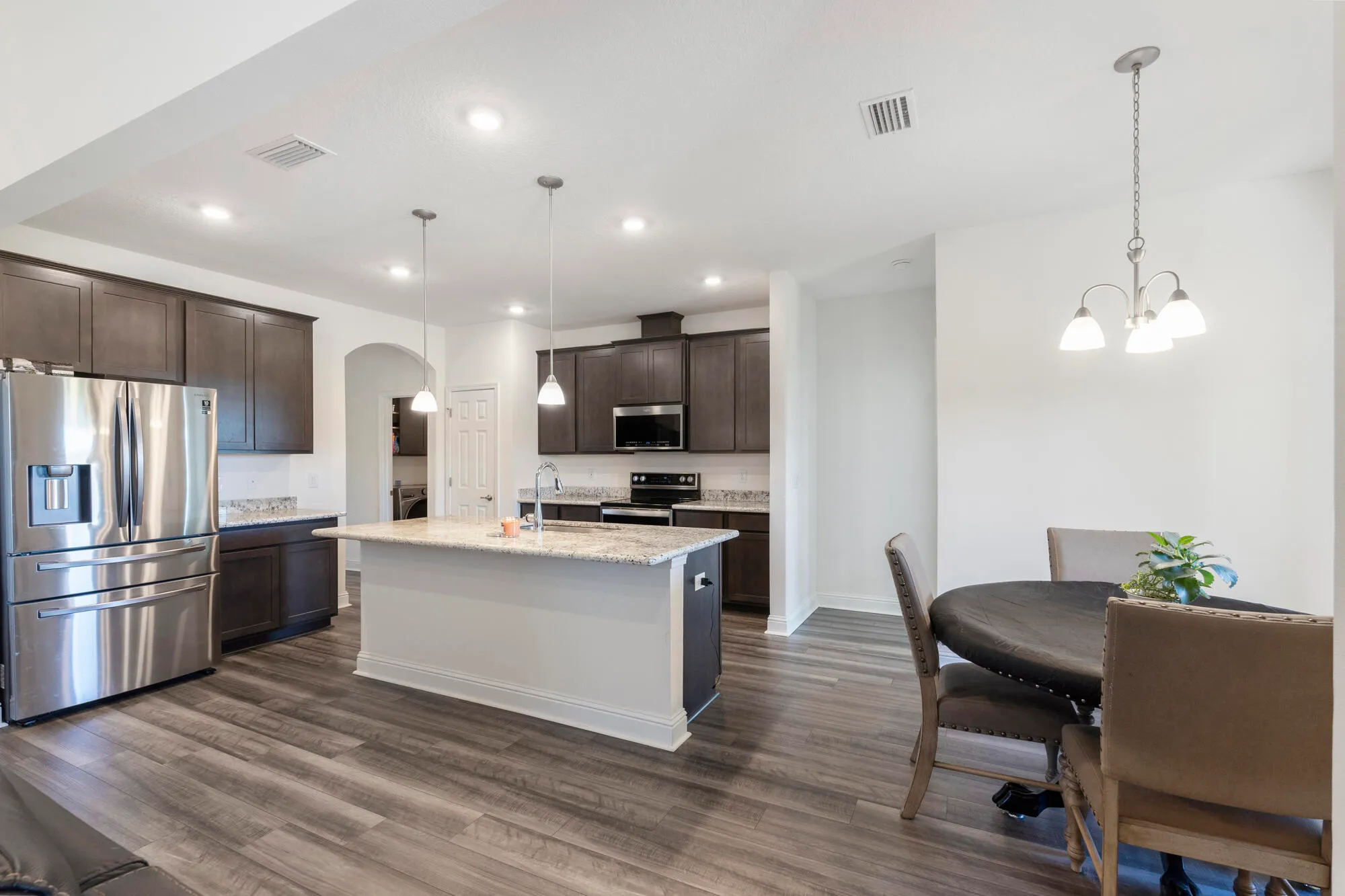 Freeport, Florida 32439, United States, 4 Bedrooms Bedrooms, ,3 BathroomsBathrooms,Residential,Pending,37877