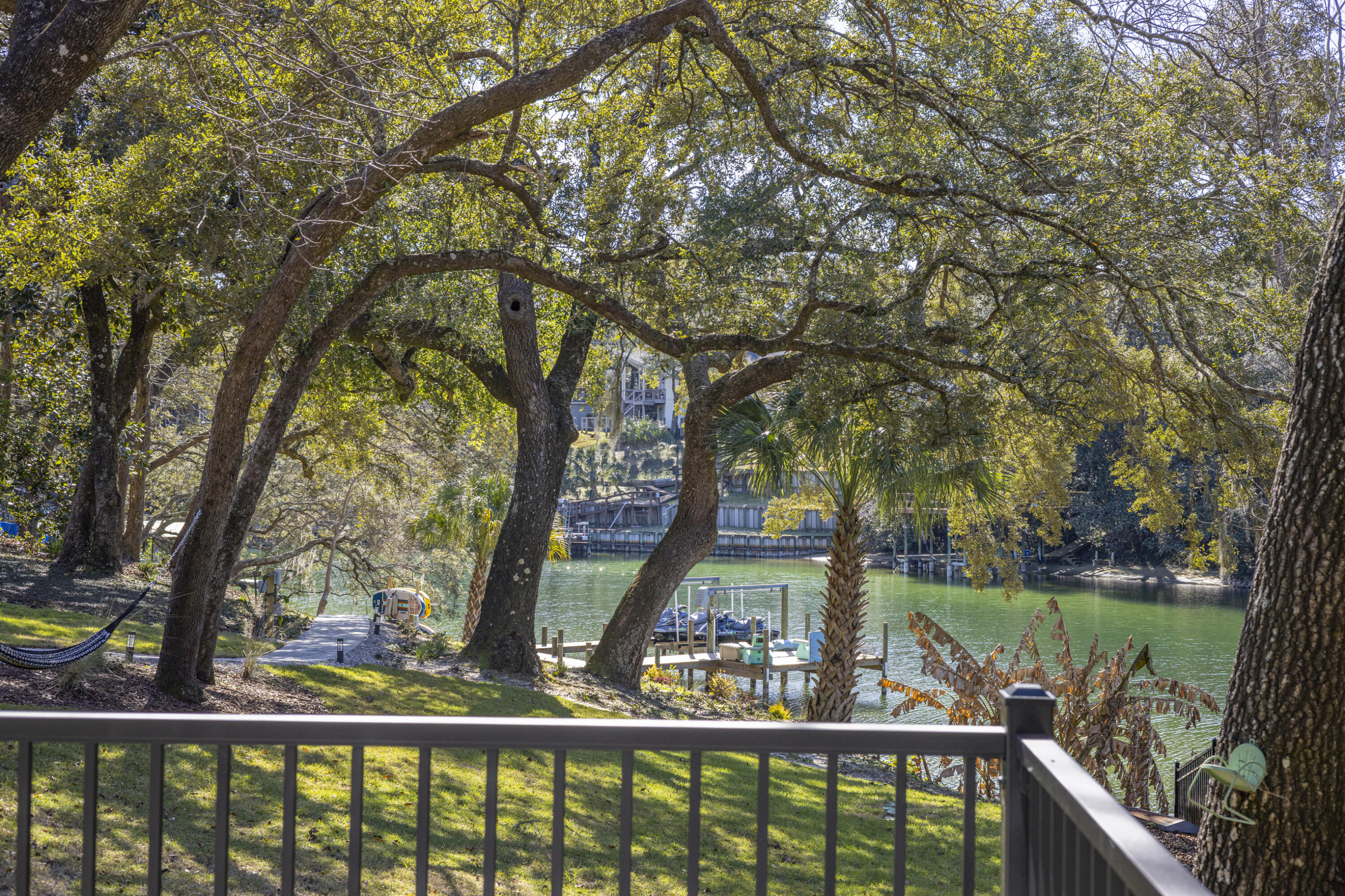 BRIARWOOD S/D - Residential