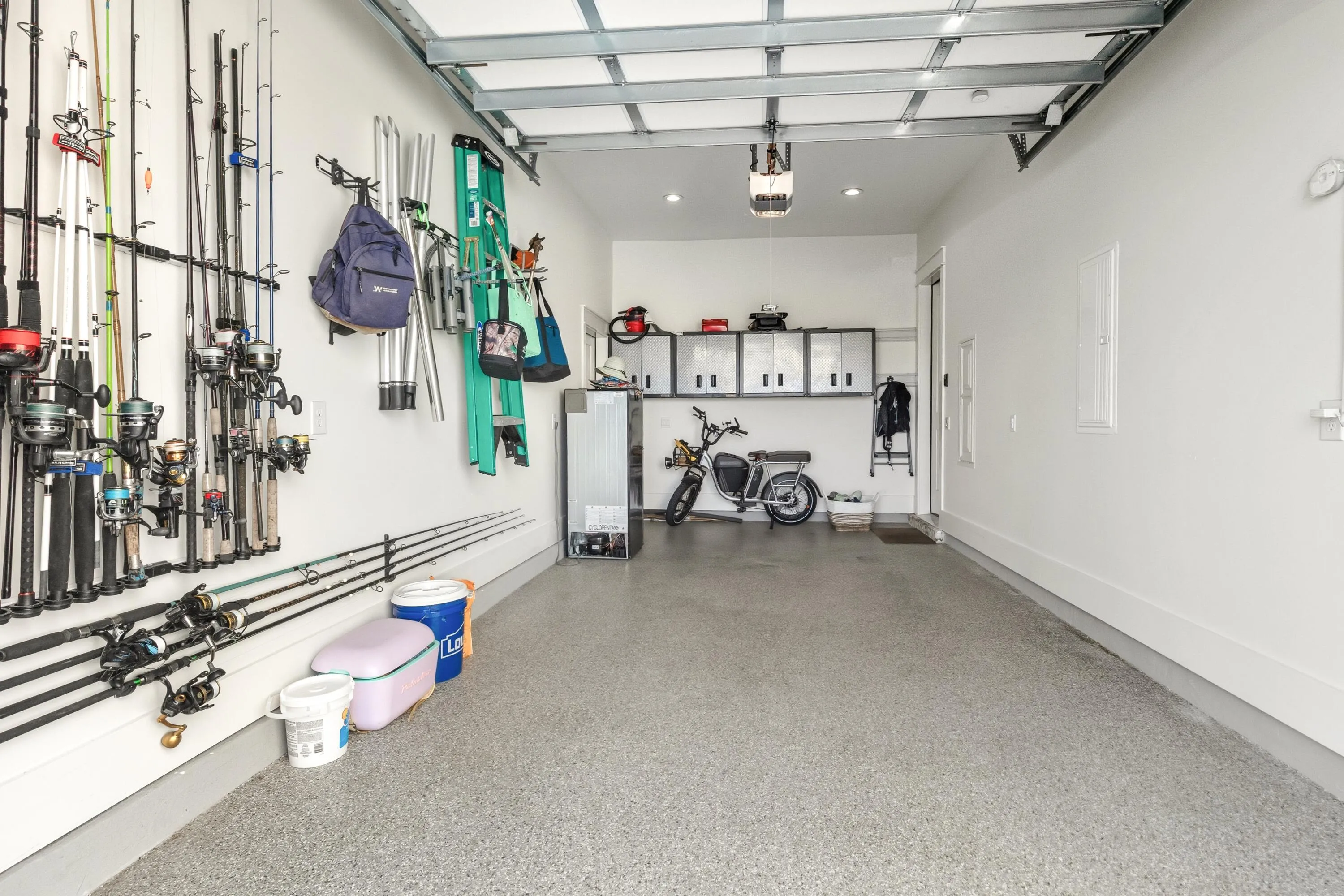 Santa Rosa Beach, Florida 32459, United States, 4 Bedrooms Bedrooms, ,4 BathroomsBathrooms,Residential,Pending,227312