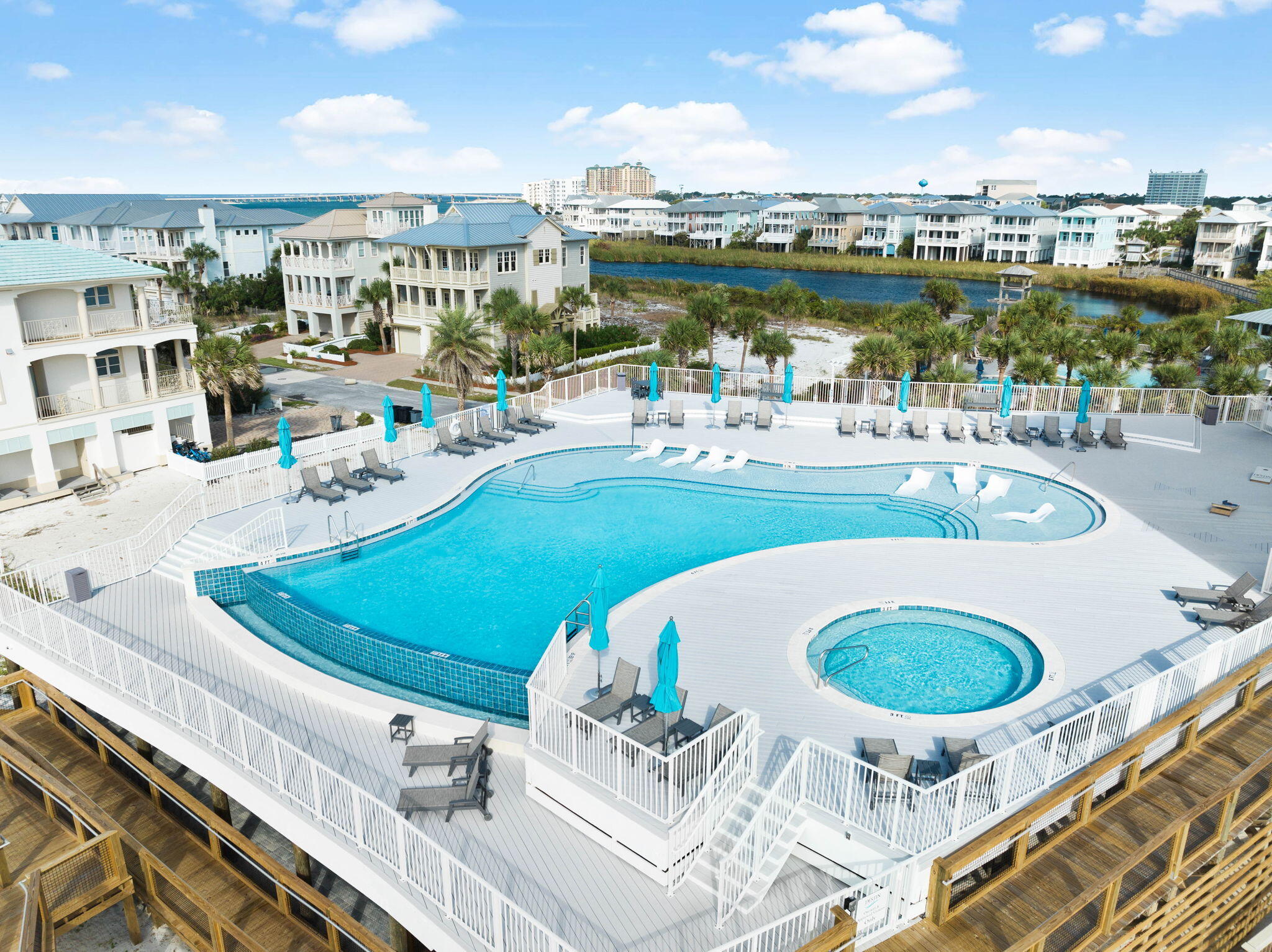 DESTIN POINTE - Residential