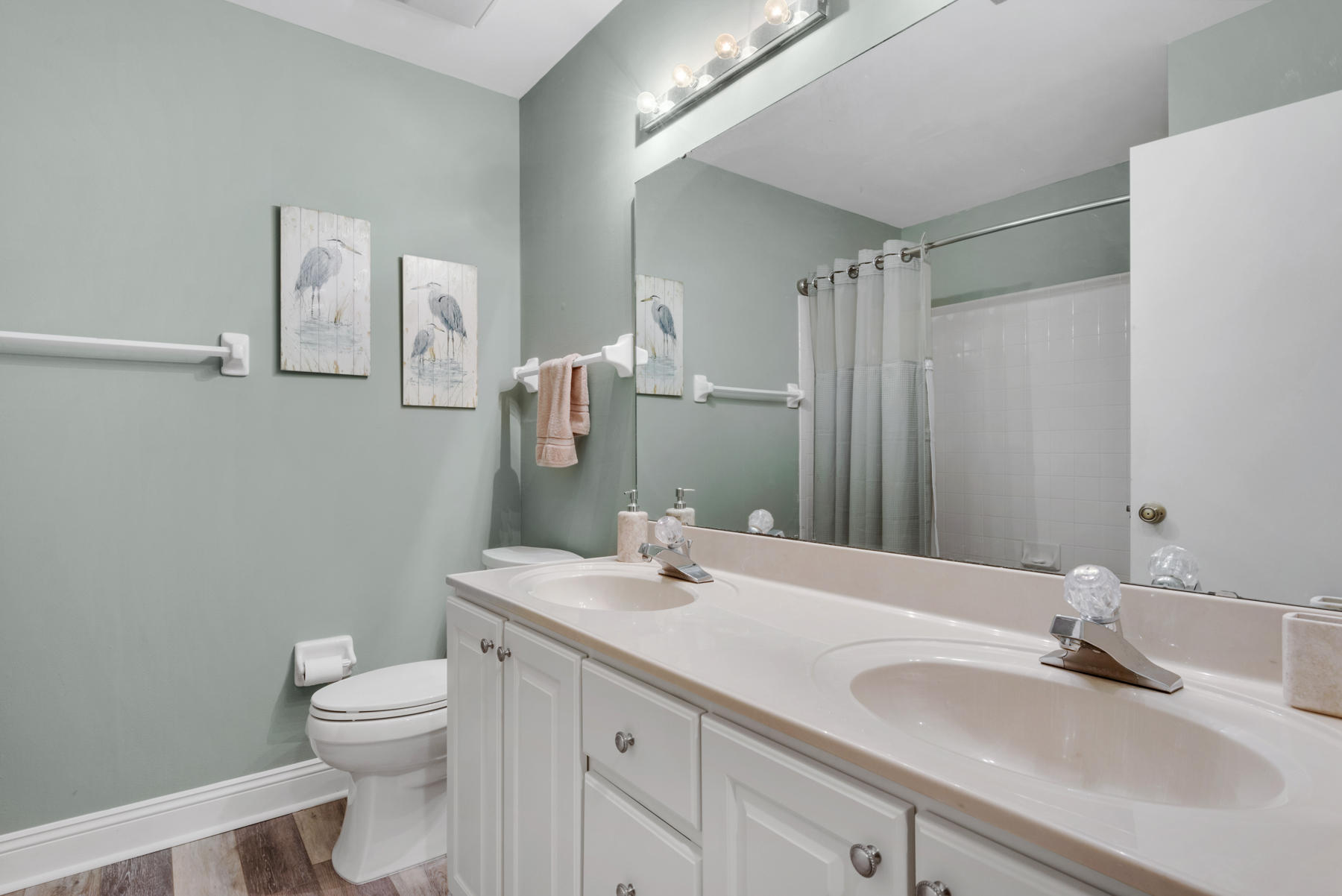 BEACHWALK VILLAS PH 05 - Residential