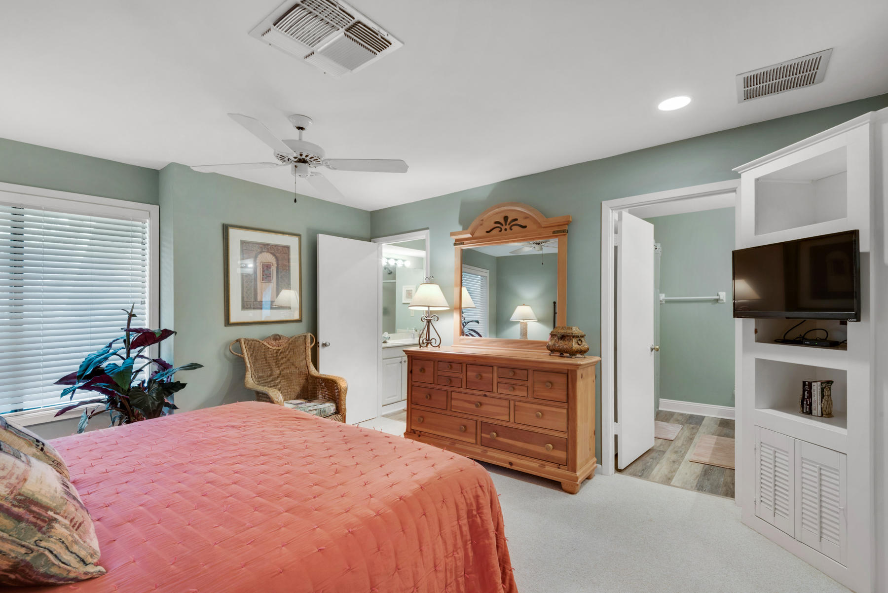 BEACHWALK VILLAS PH 05 - Residential