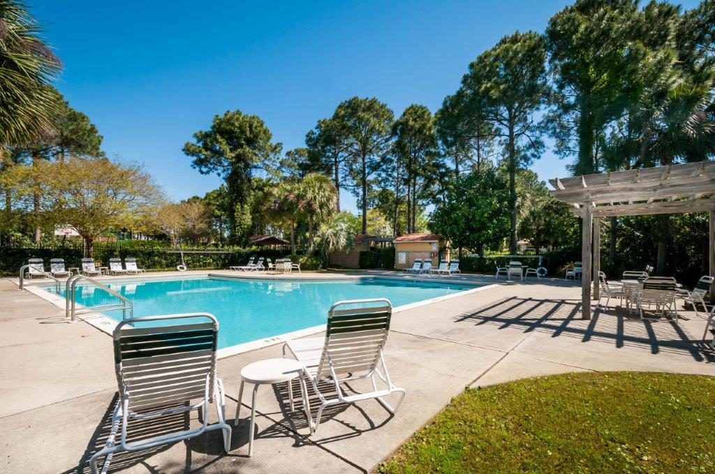 EMERALD LAKES PH 3 - Residential