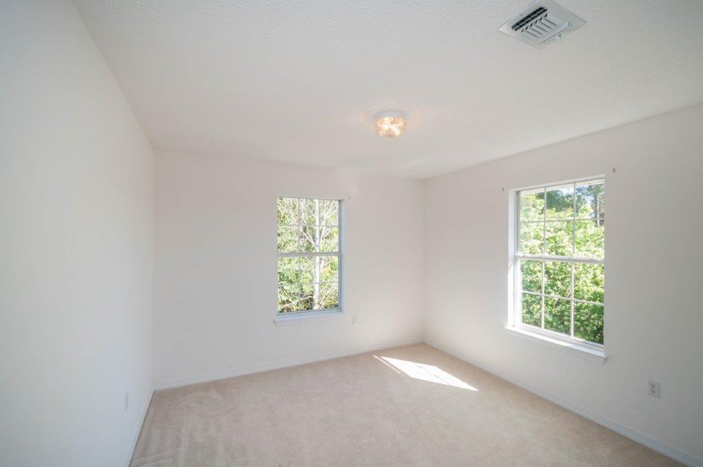 EMERALD LAKES PH 3 - Residential