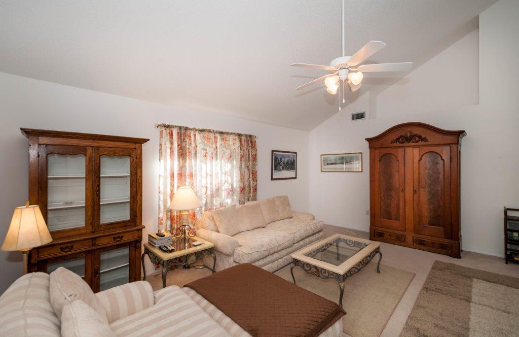 EMERALD LAKES PH 3 - Residential