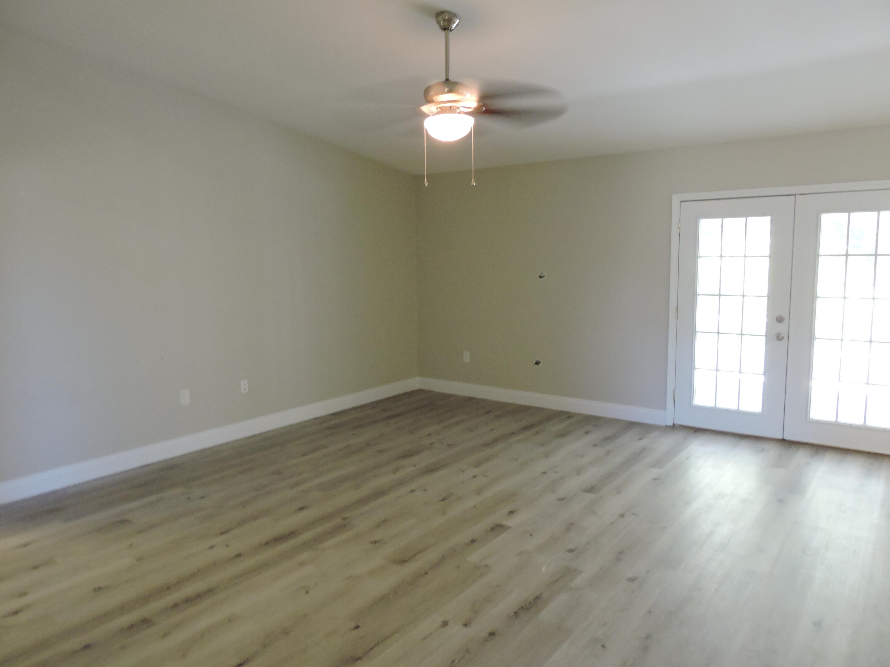 COUNTRYVIEW ESTATES 7TH ADDN - Residential Lease