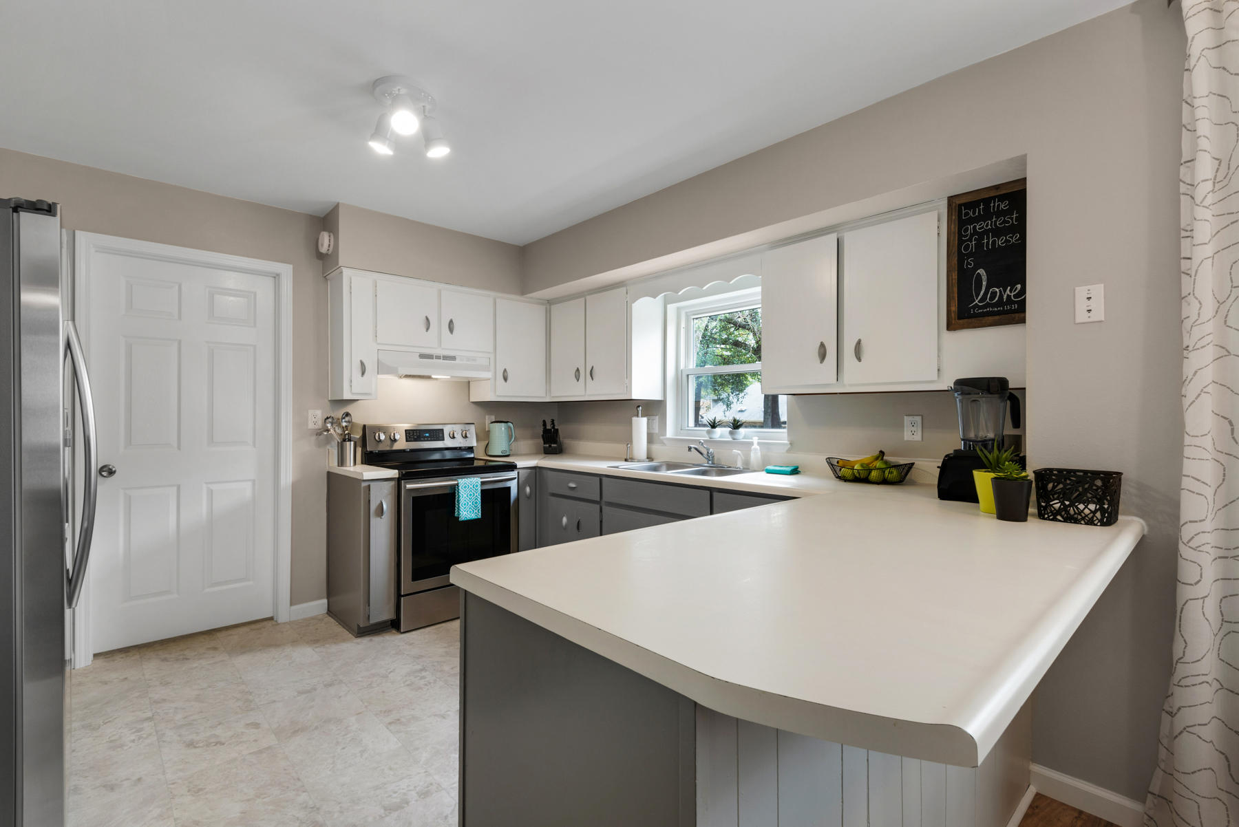 CARIBBEAN VILLAGE EAST 1 - Residential