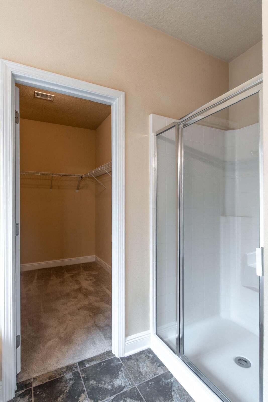 WATERFORD SOUND - Residential Lease