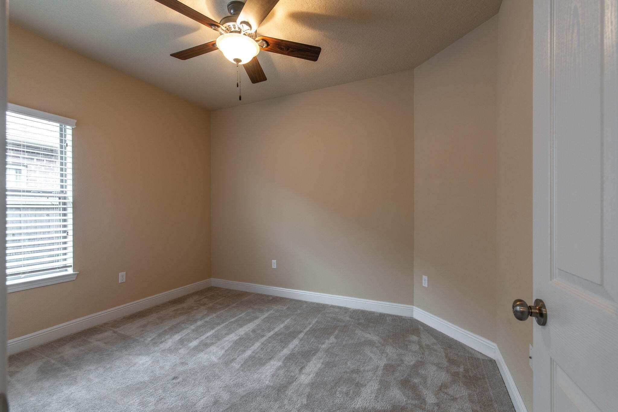 WATERFORD SOUND - Residential Lease