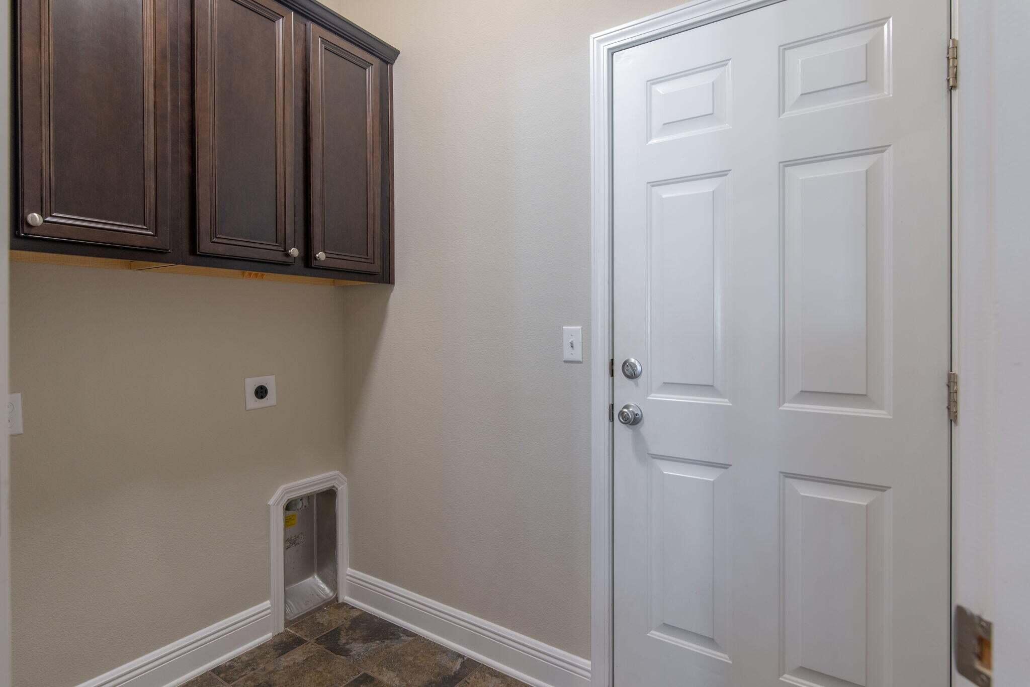 WATERFORD SOUND - Residential Lease