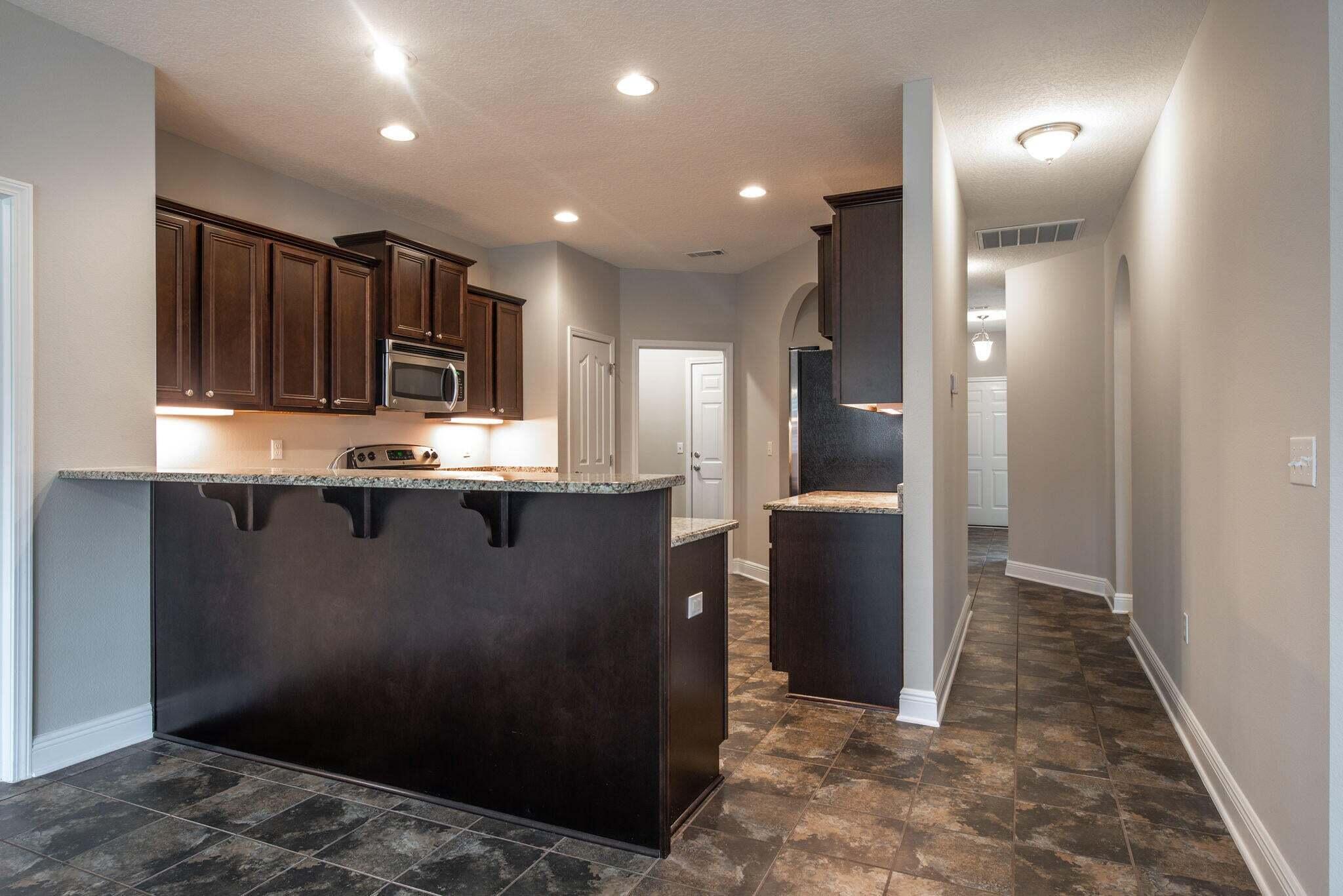 WATERFORD SOUND - Residential Lease