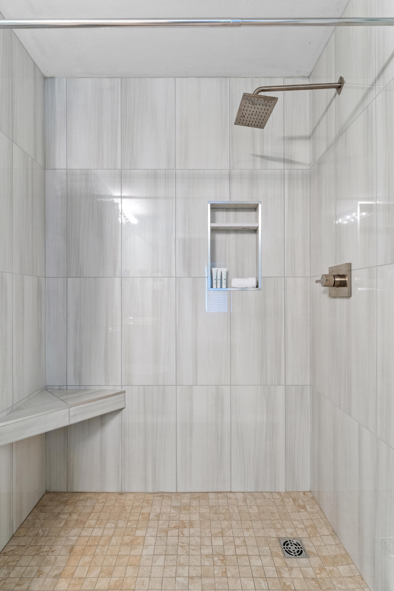 Laketown Wharf Phase II - Residential