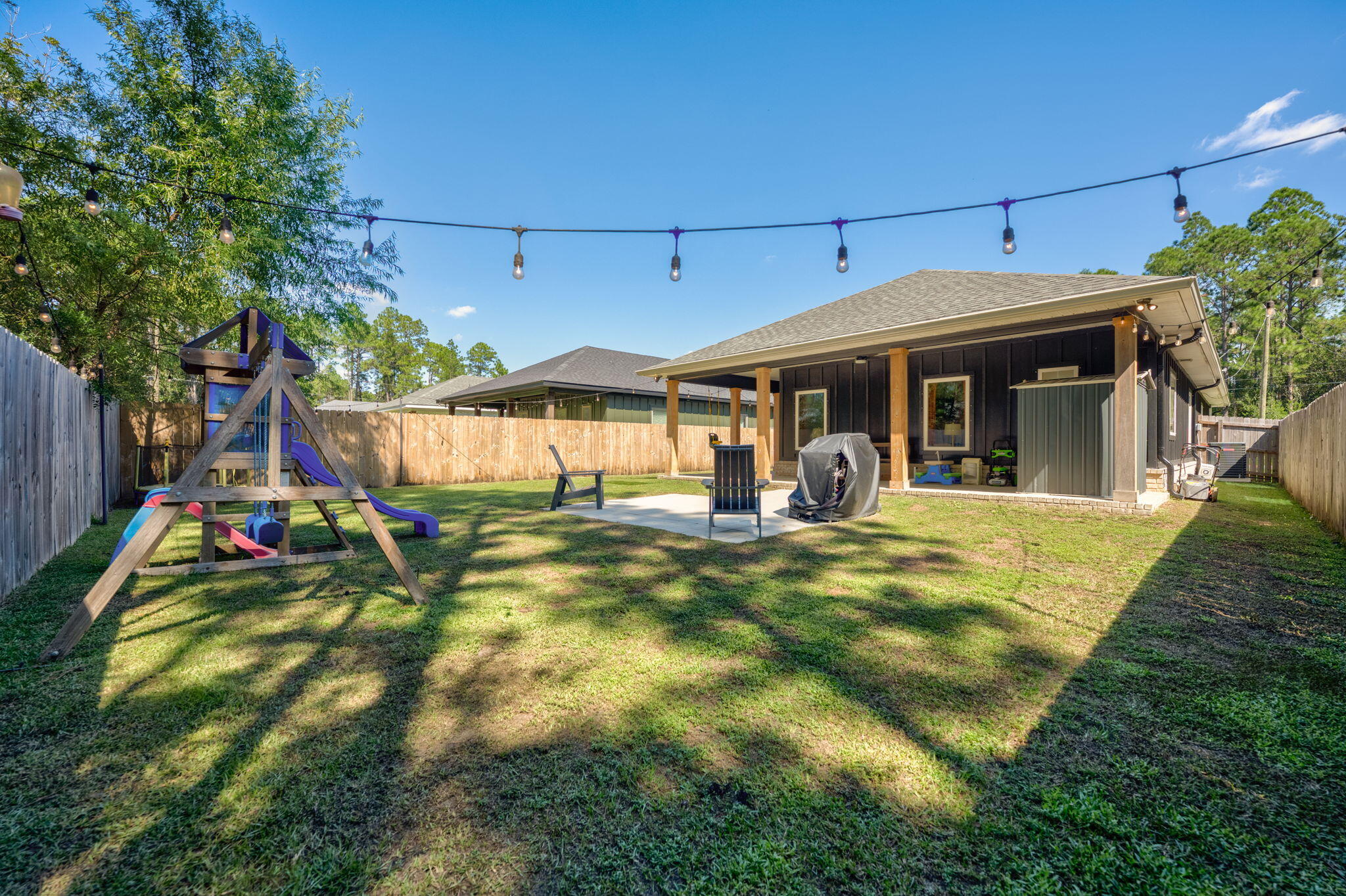 AVALON BEACH - Residential