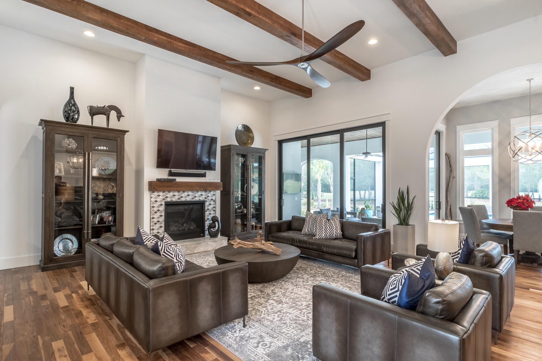 Burnt Pine - Residential