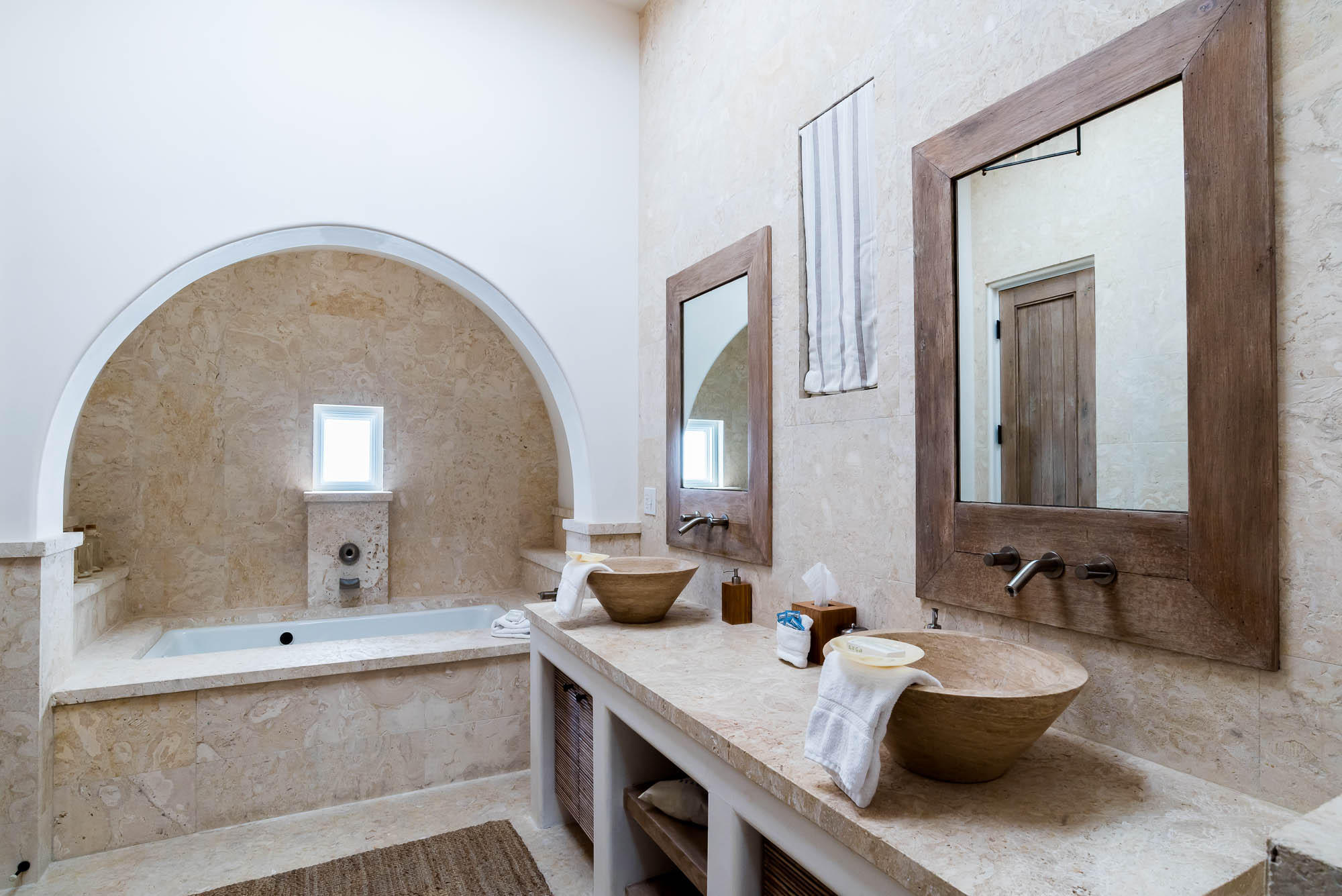 ALYS BEACH - Residential