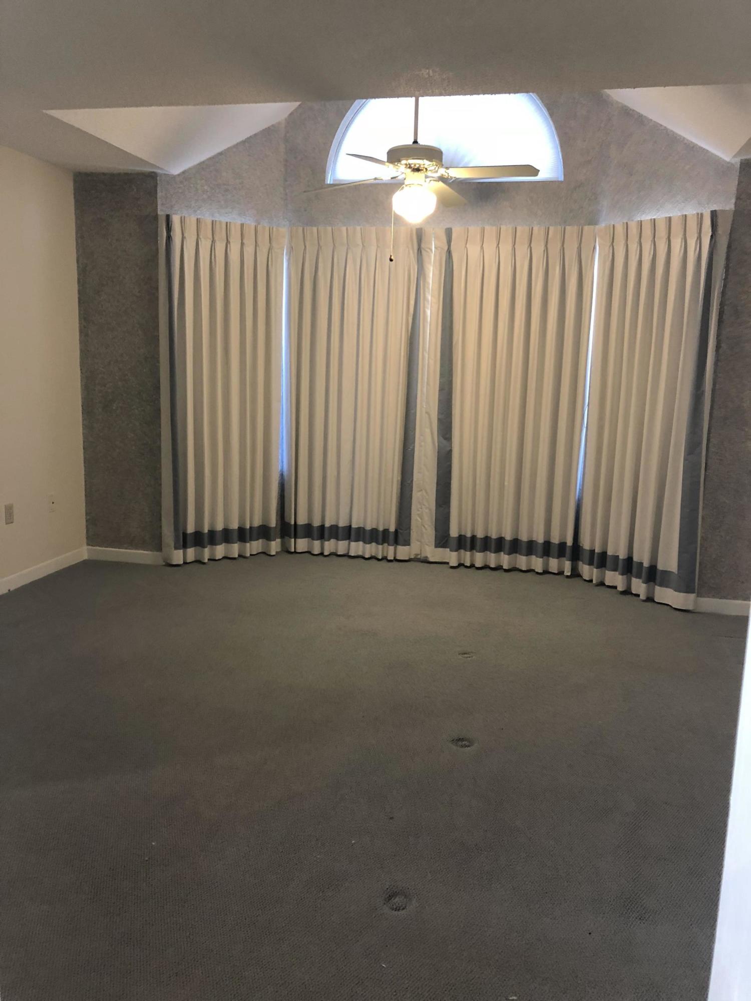 FAIRWAY LAKES - Residential Lease