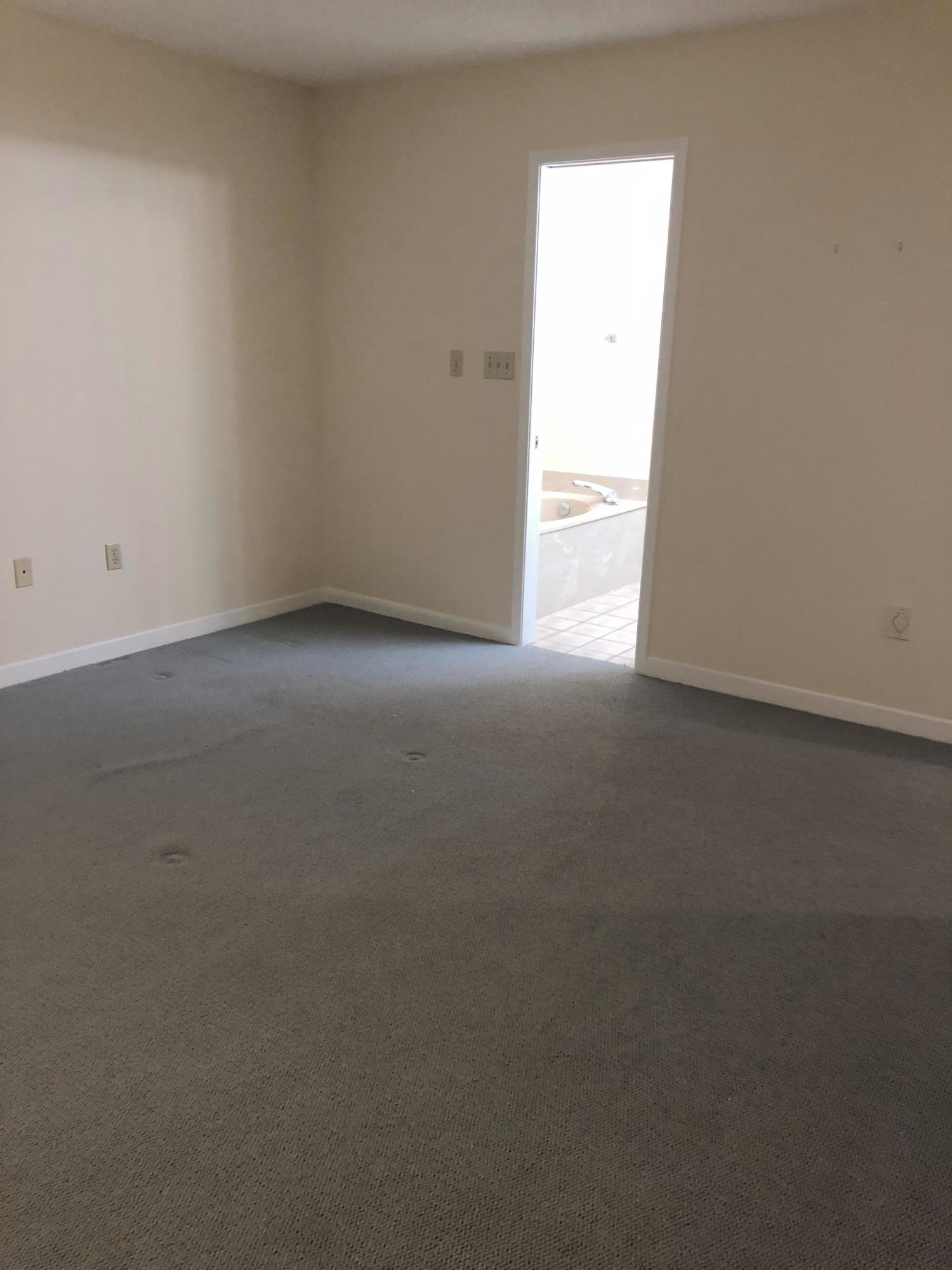 FAIRWAY LAKES - Residential Lease