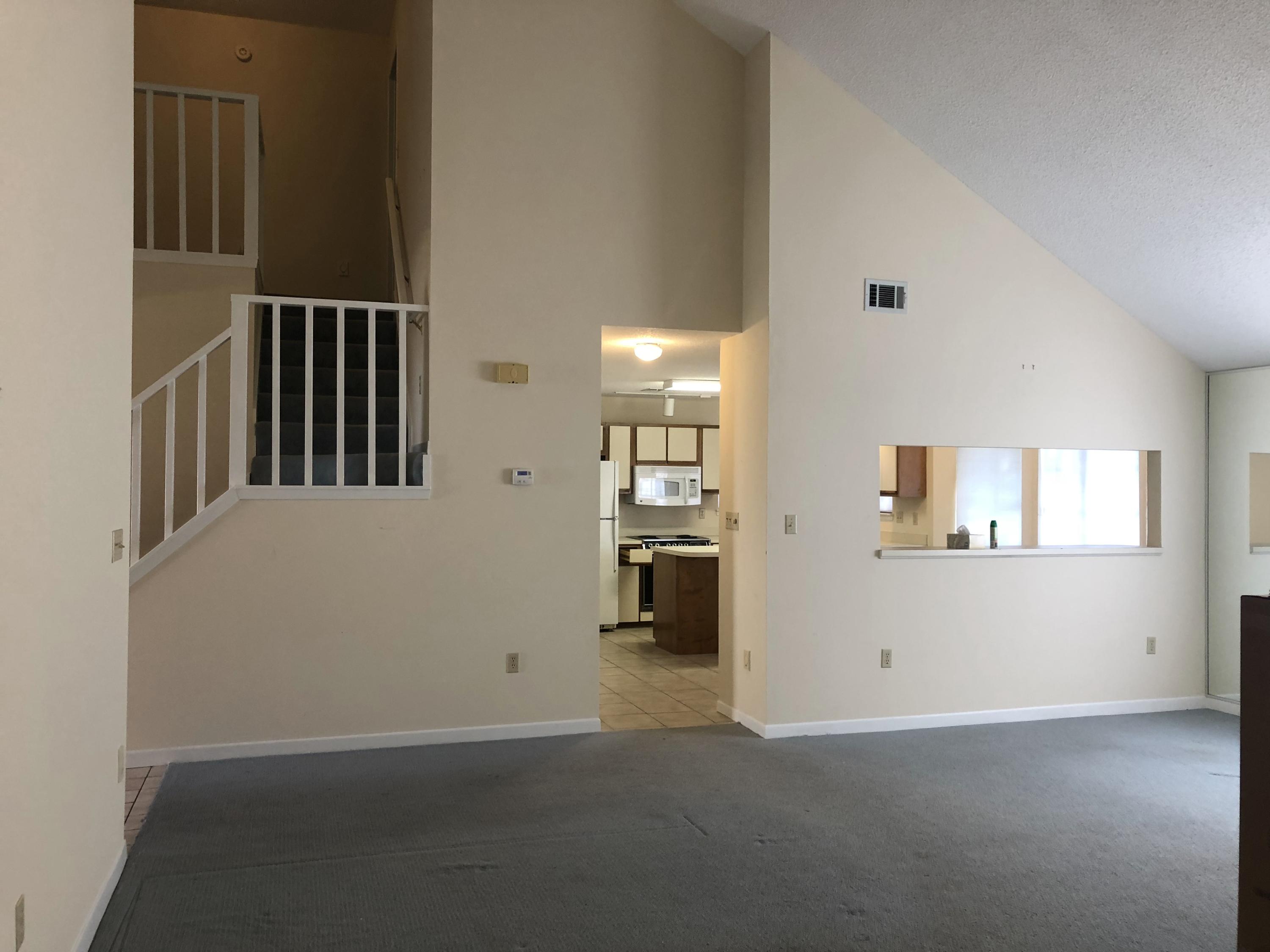 FAIRWAY LAKES - Residential Lease