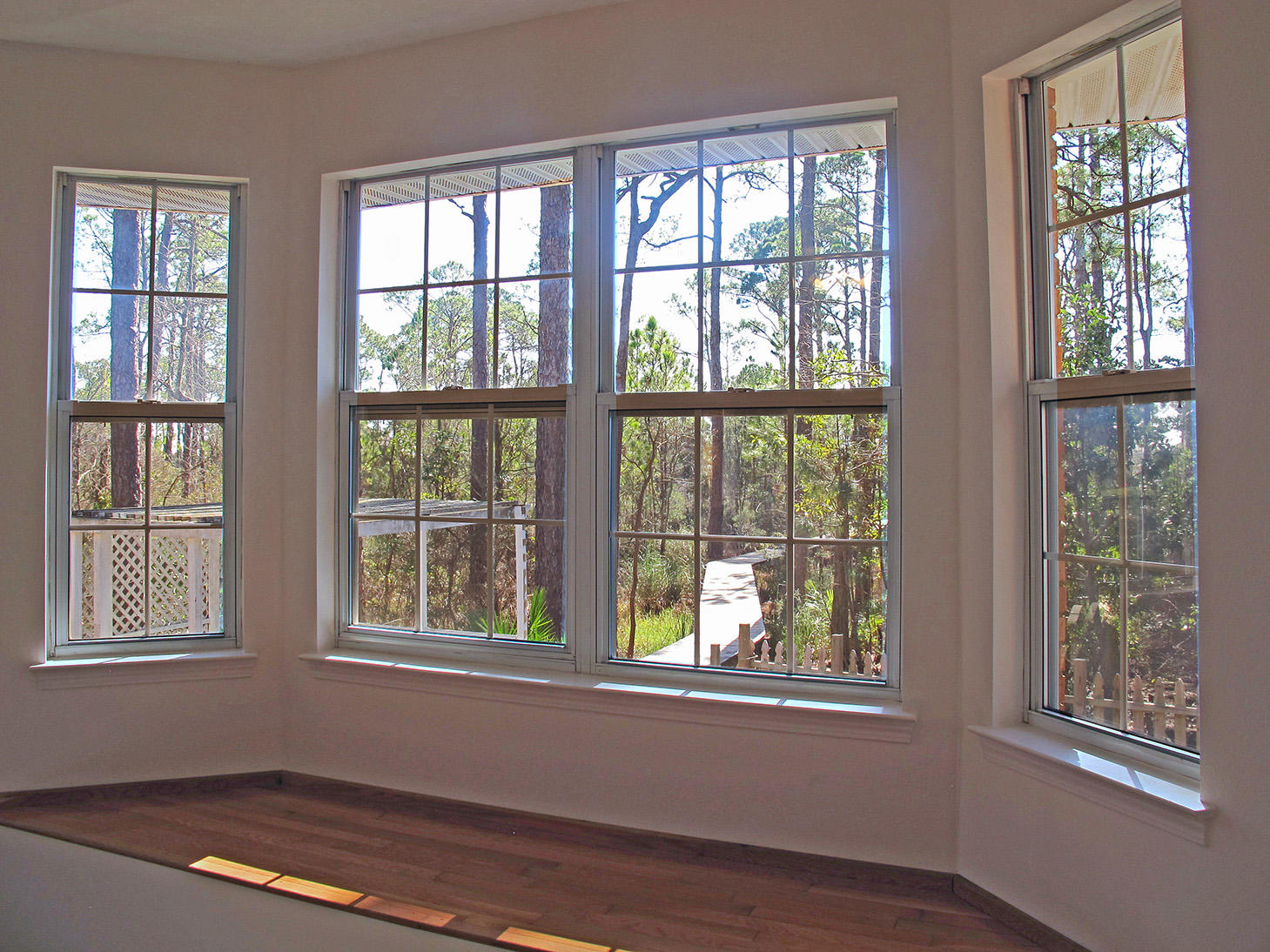 LAKE POINTE - Residential