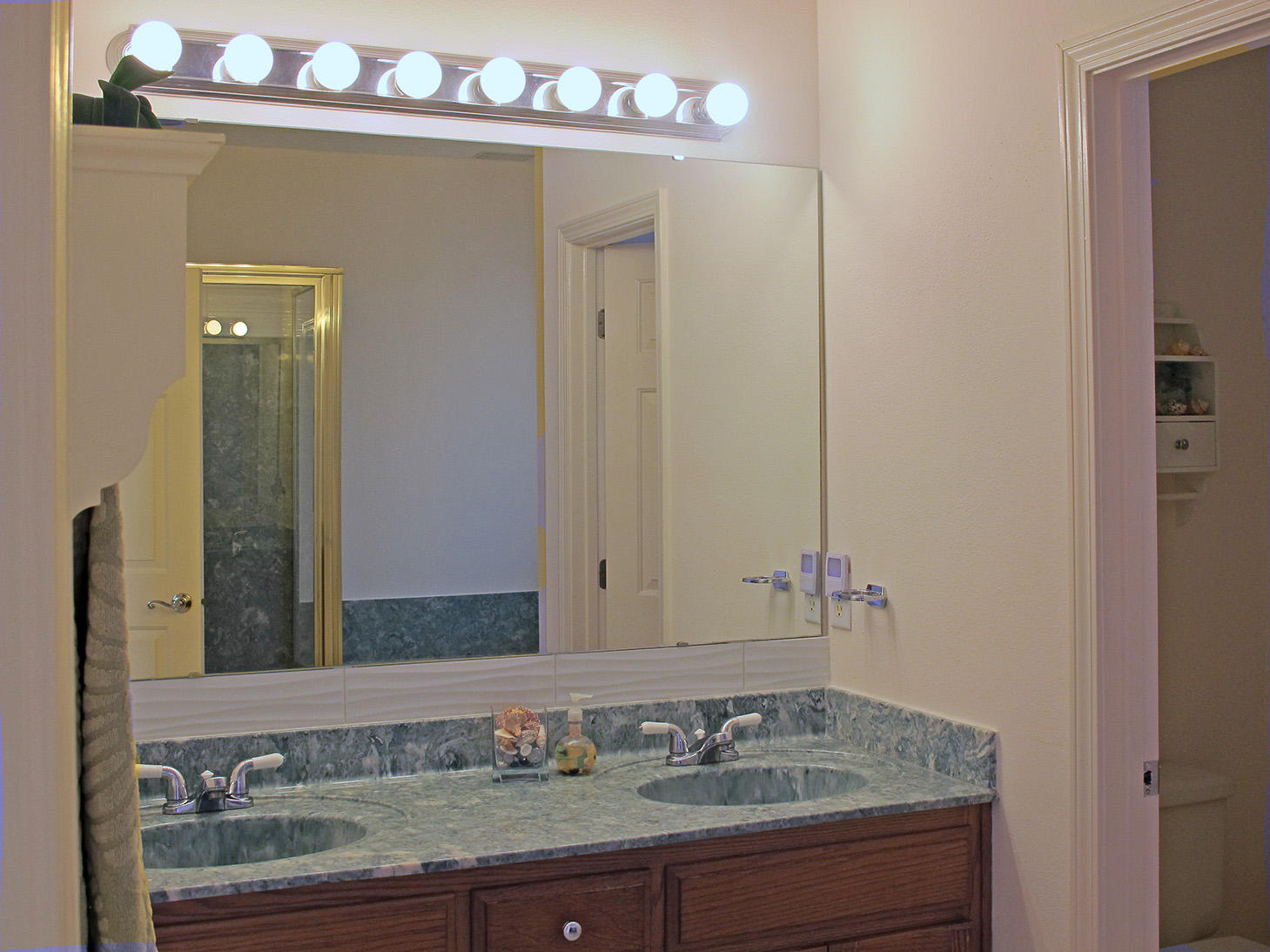 LAKE POINTE - Residential