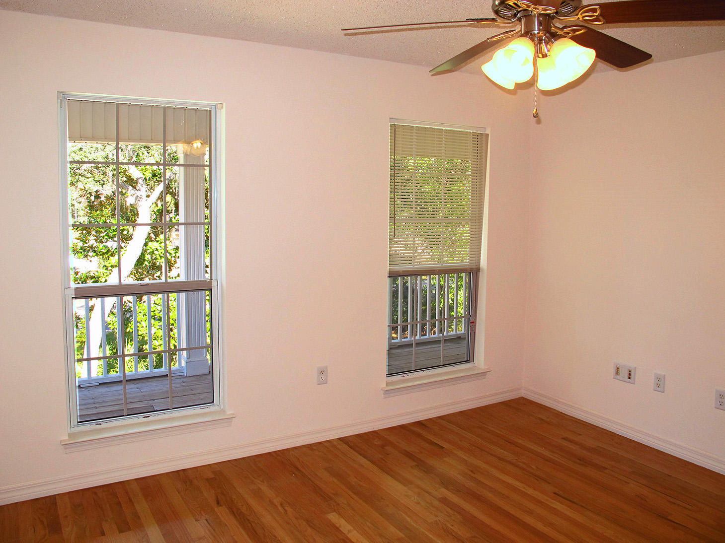 LAKE POINTE - Residential