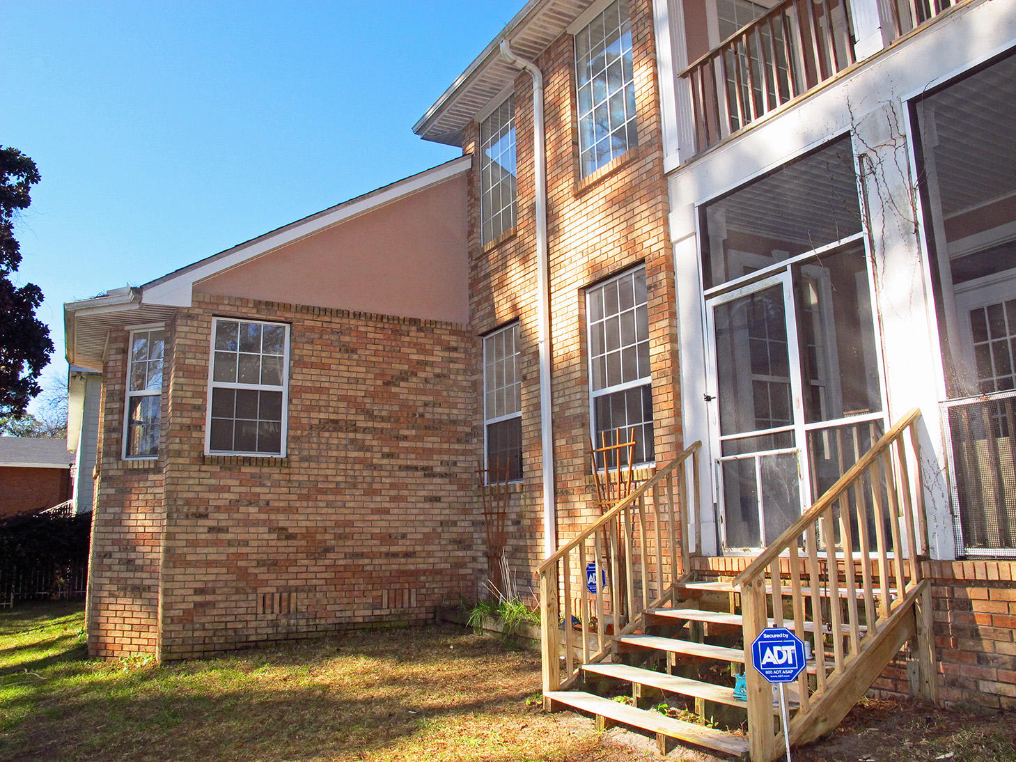 LAKE POINTE - Residential