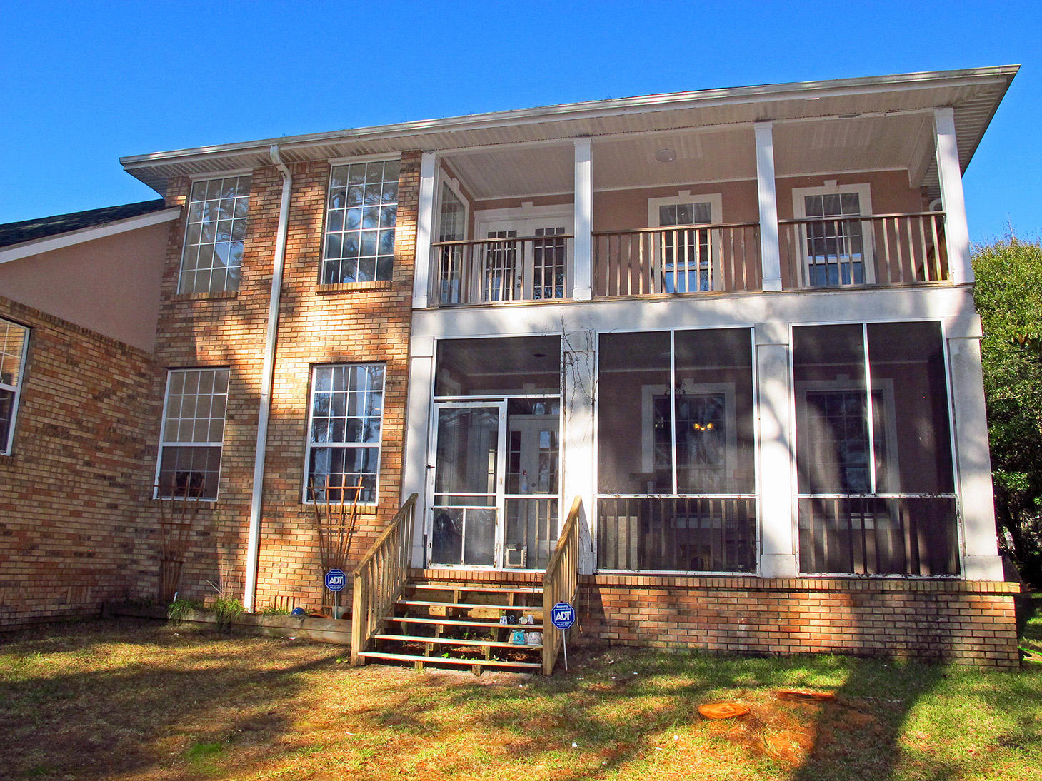 LAKE POINTE - Residential