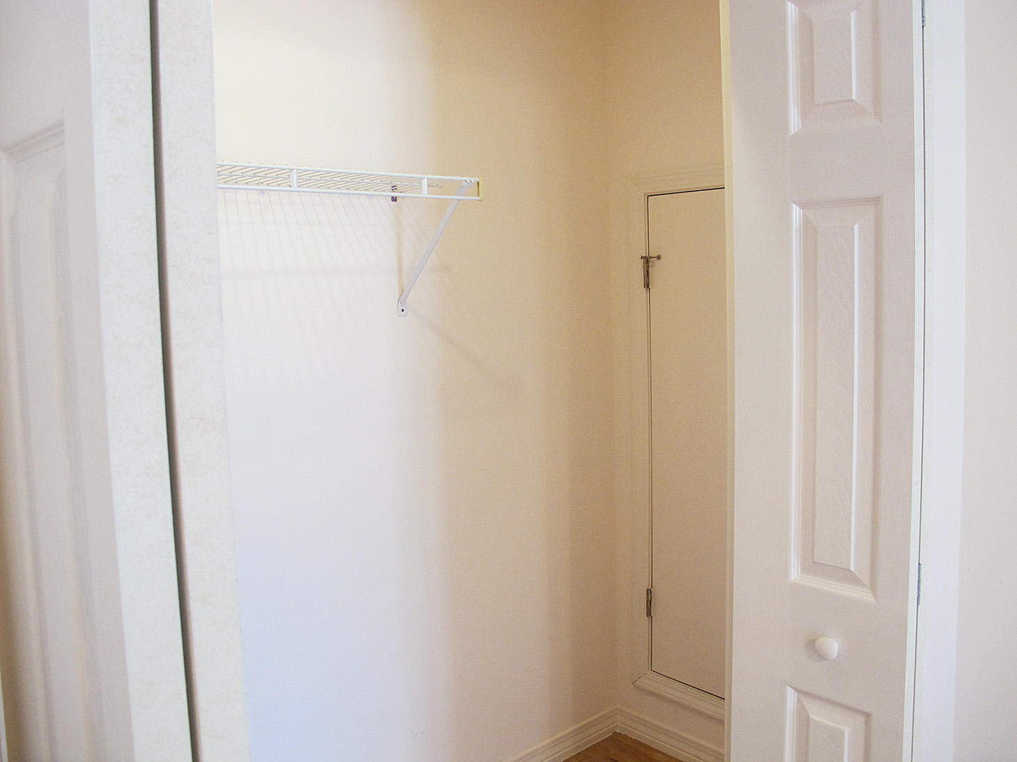 LAKE POINTE - Residential